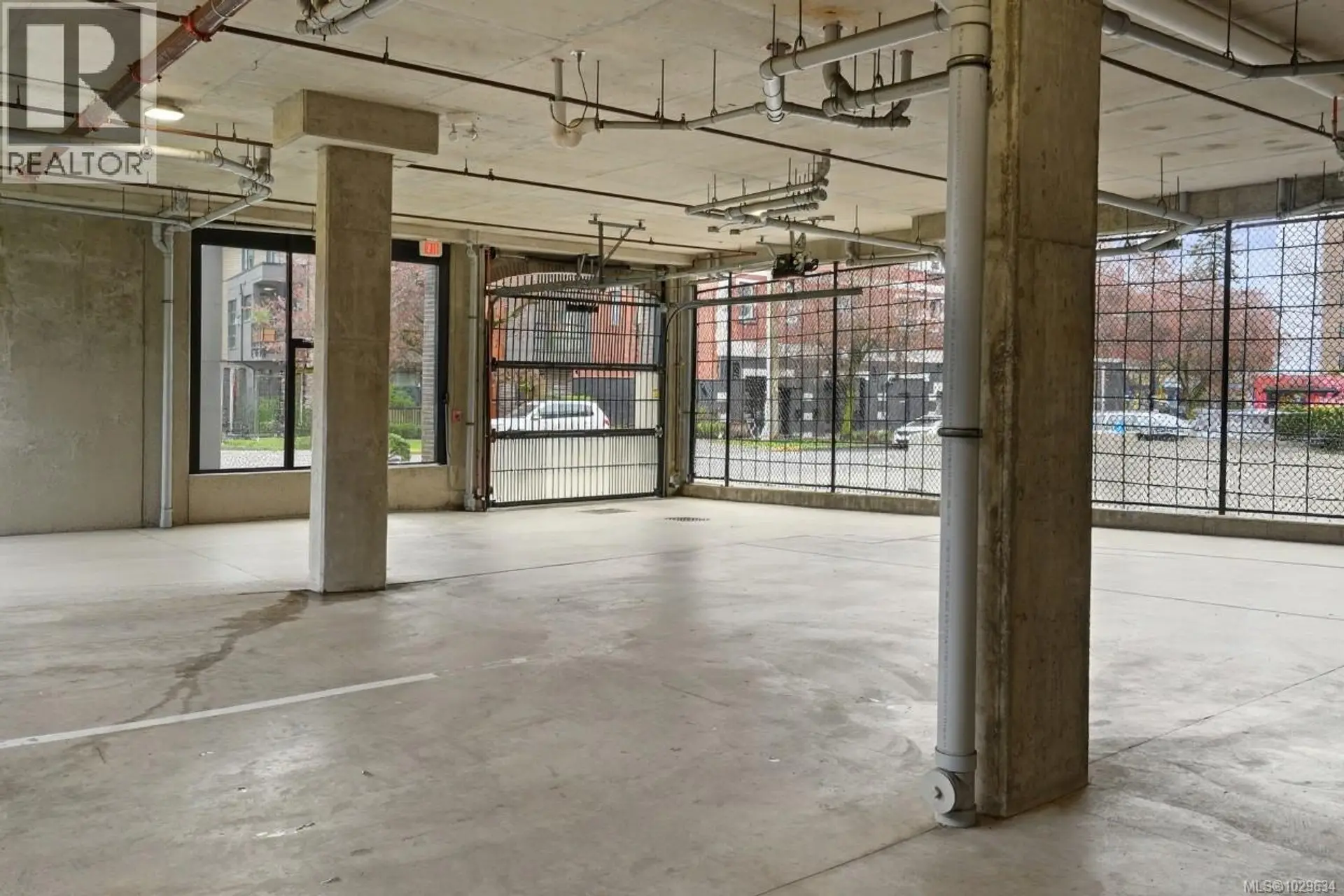 Property at #402 1121 FORT ST, Victoria, BC