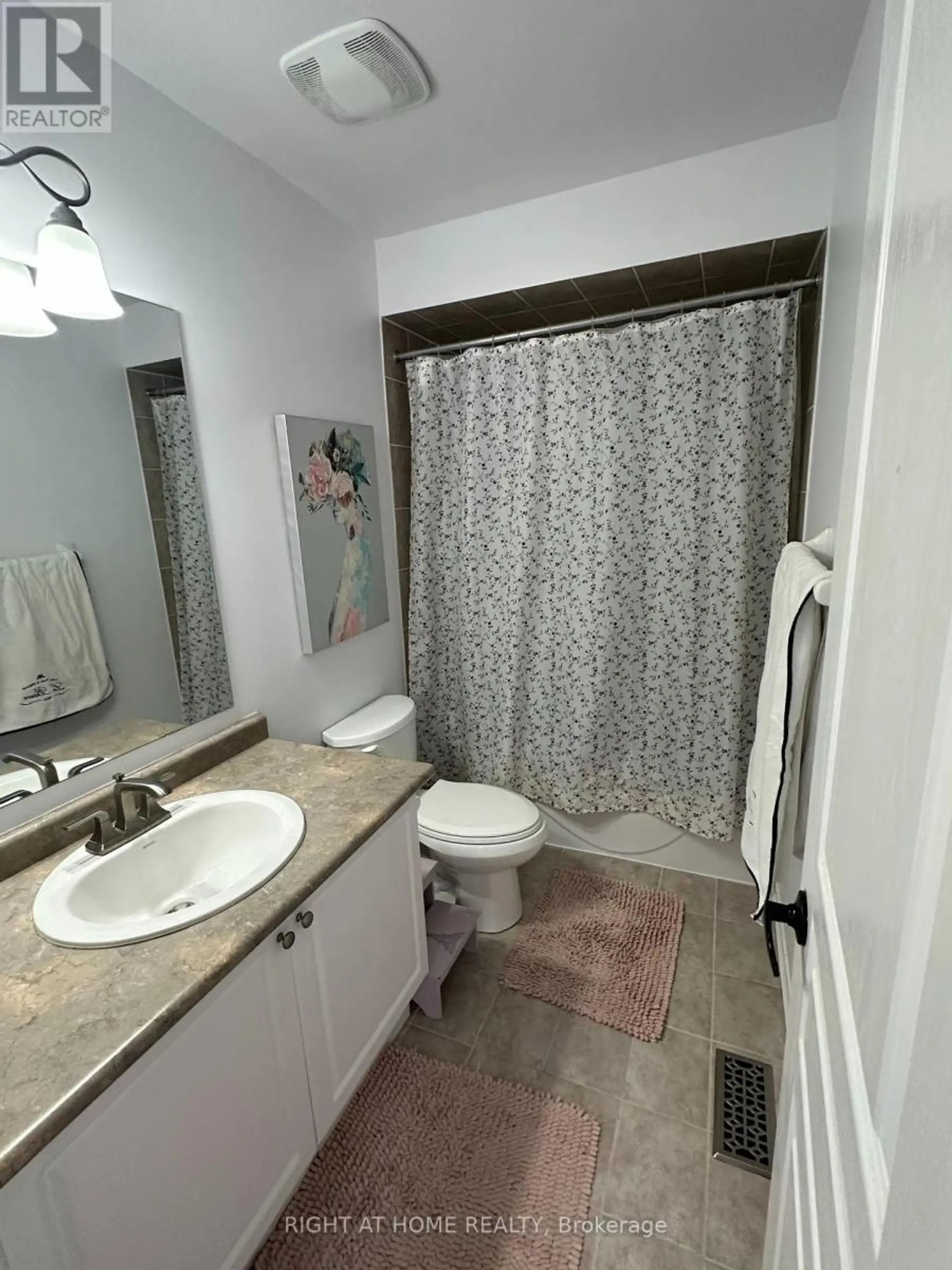 23 GRANDWOOD AVENUE - Image 15