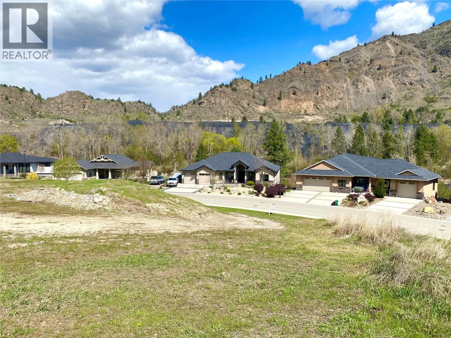 Property at 8721 RIVERSIDE DRIVE, Grand Forks, BC