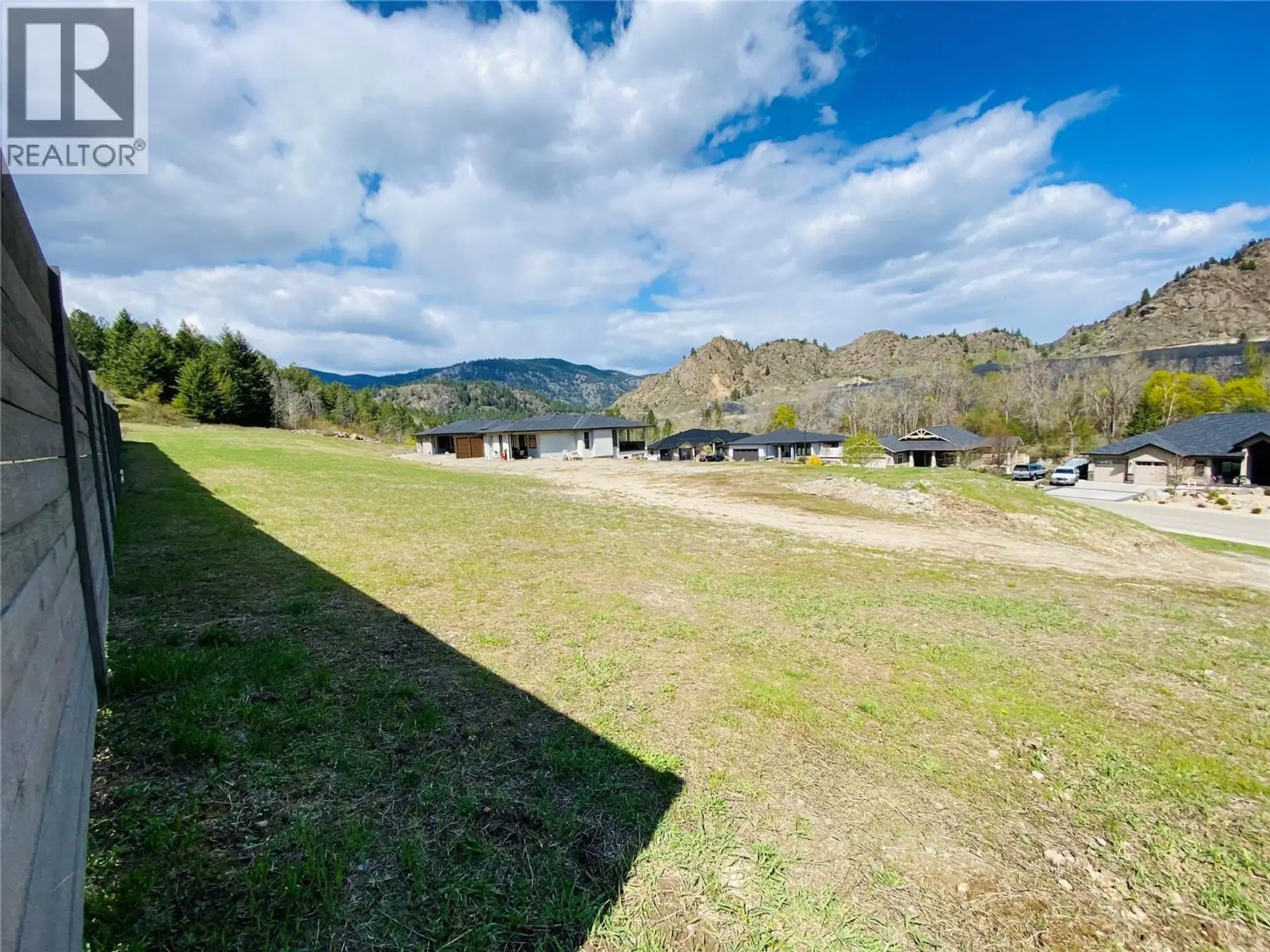 Property at 8721 RIVERSIDE DRIVE, Grand Forks, BC