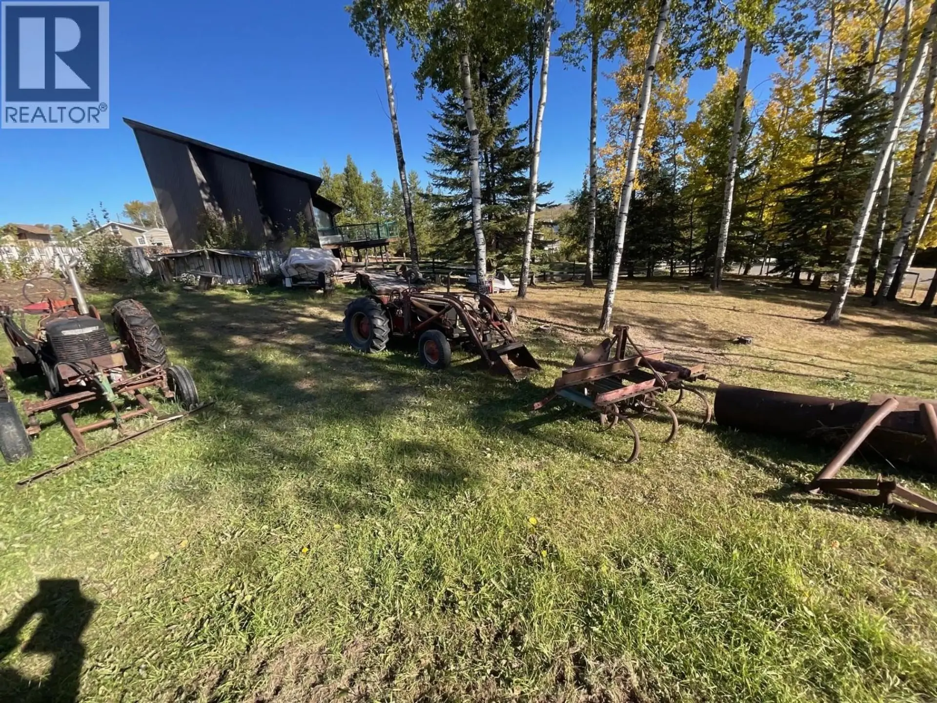 Property at 13235 LAKESHORE DRIVE, Charlie Lake, BC