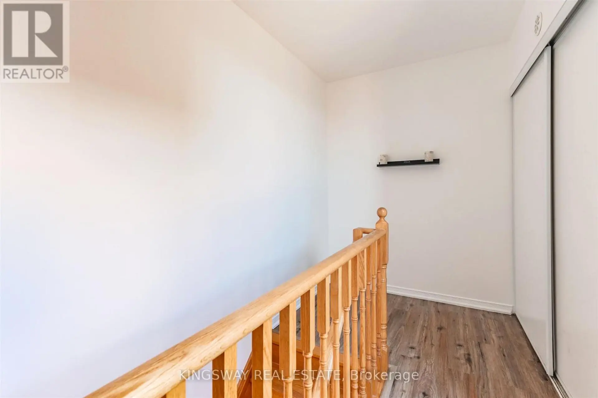 #50 68 WINSTON PARK BOULEVARD - Image 12