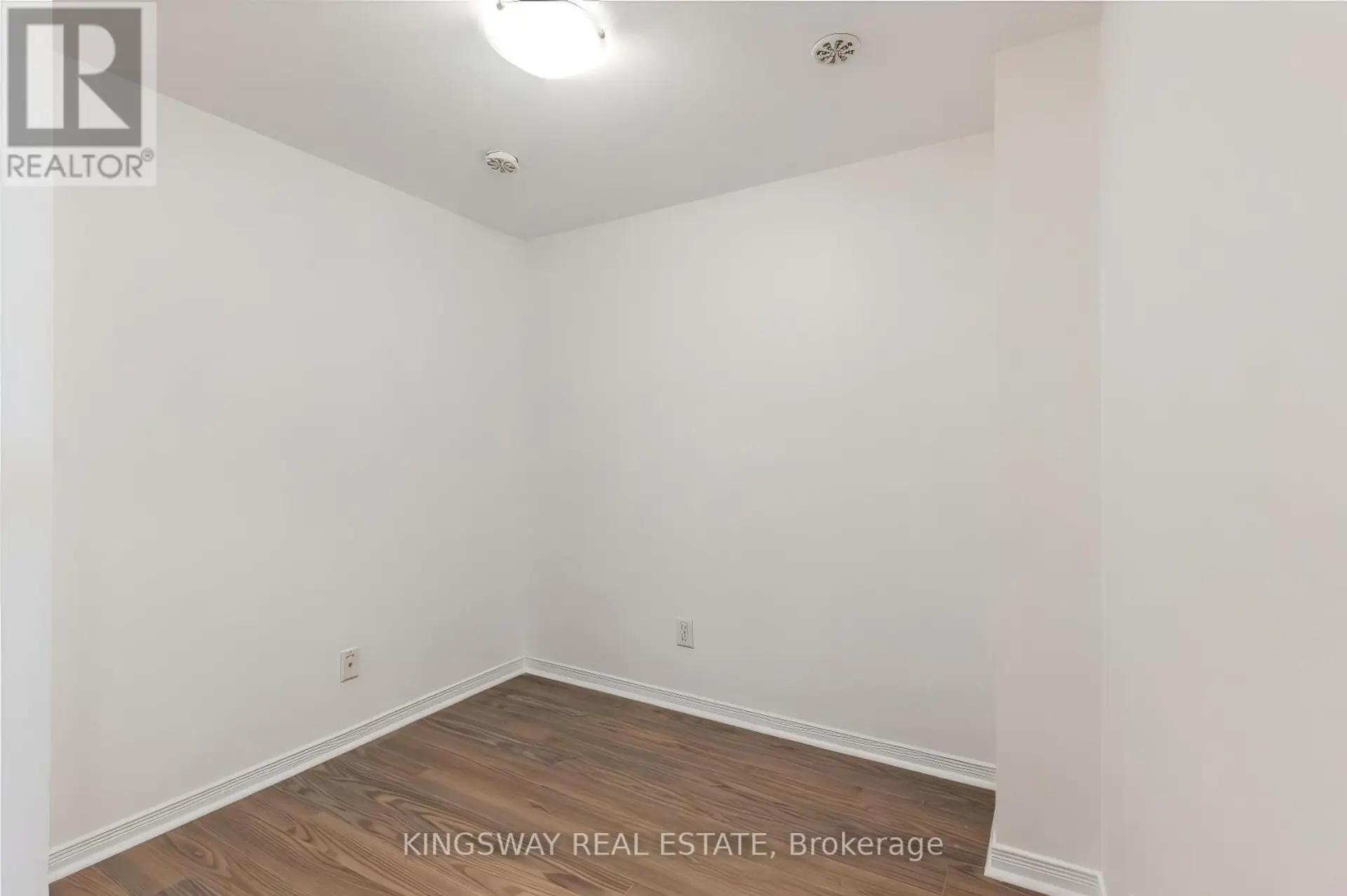 #50 68 WINSTON PARK BOULEVARD - Image 9