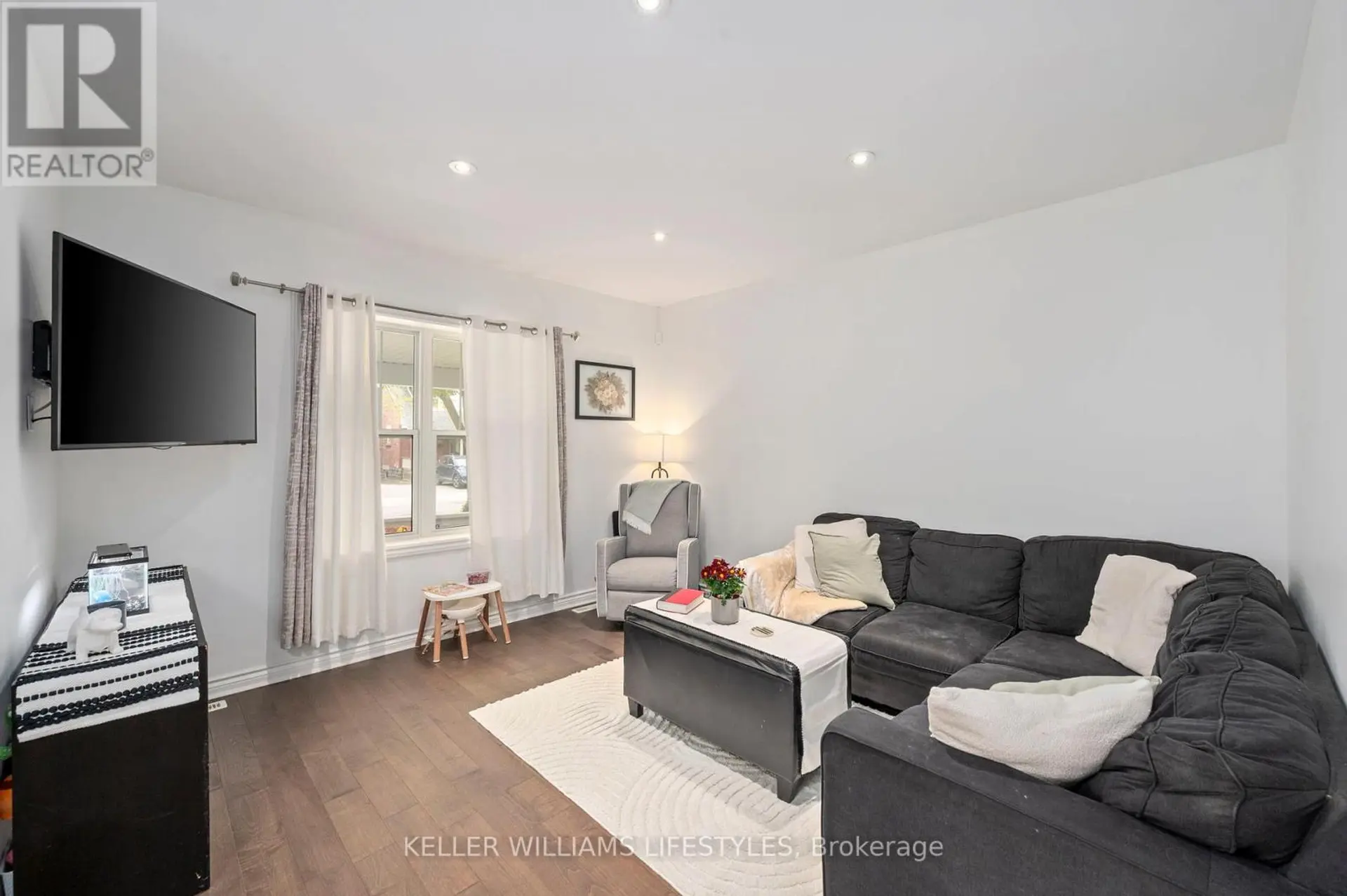 592 ROSEDALE STREET - Image 4