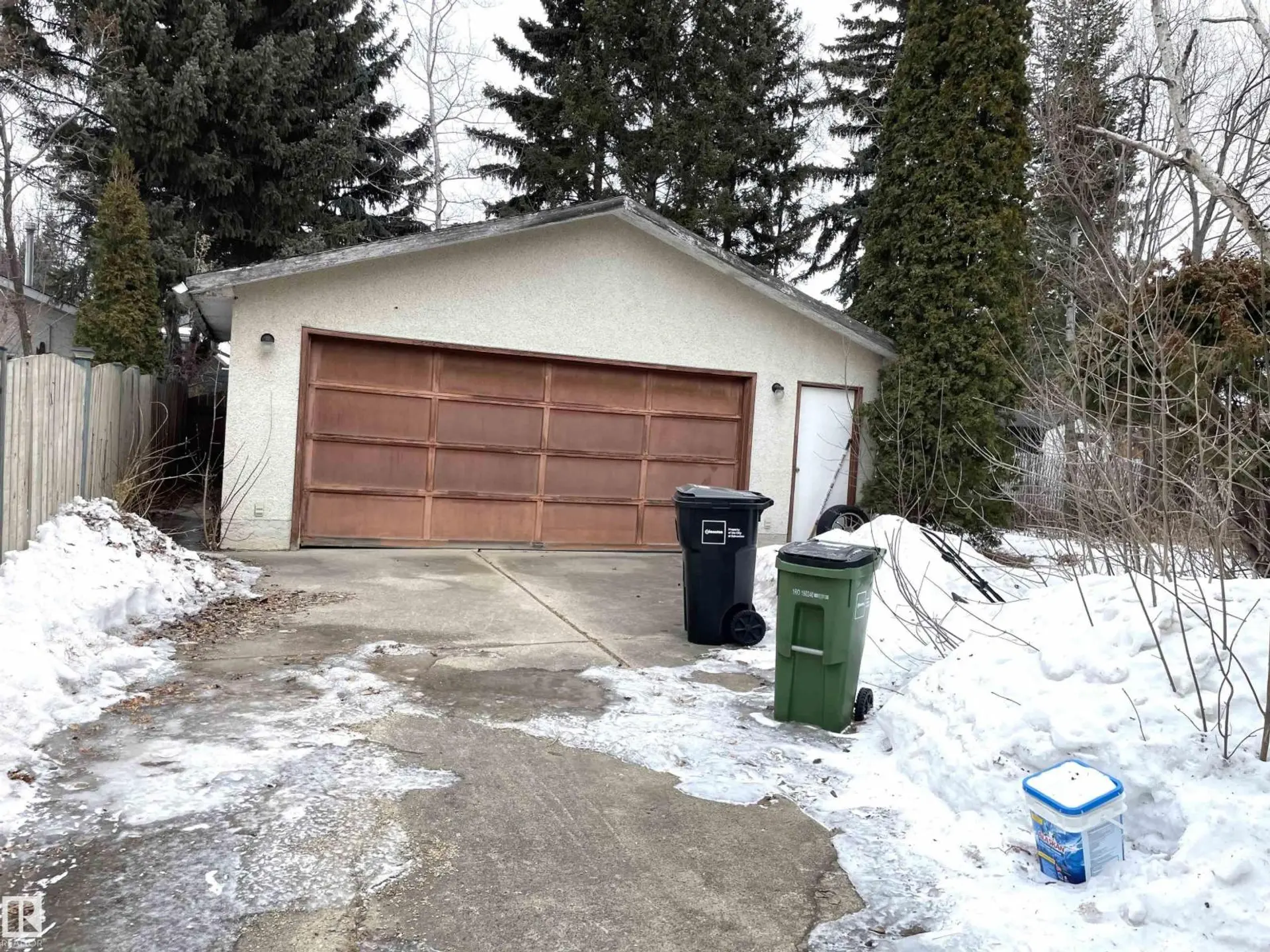 6808 11 AV NW - Image 15