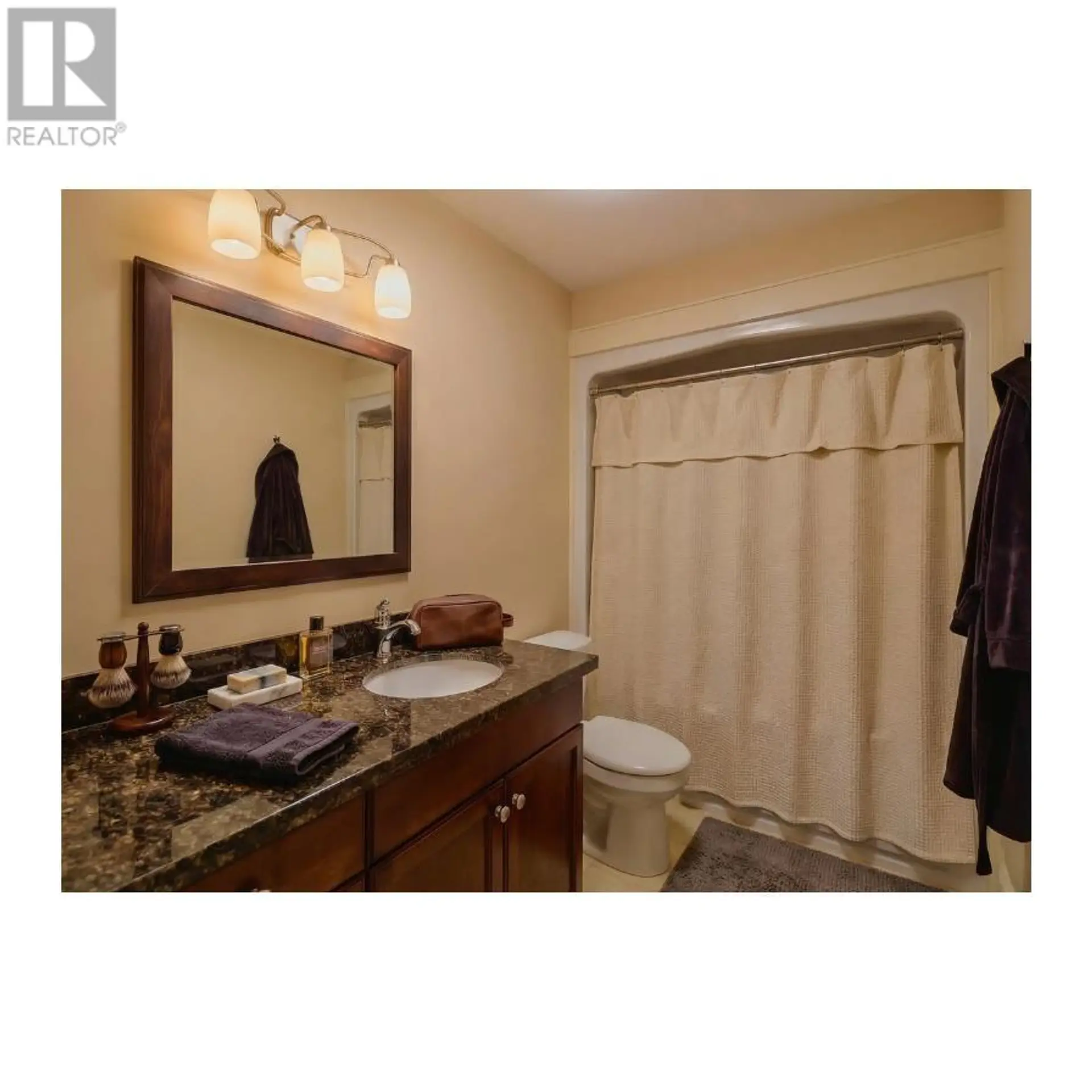 320B QUEEN STREET - Image 12