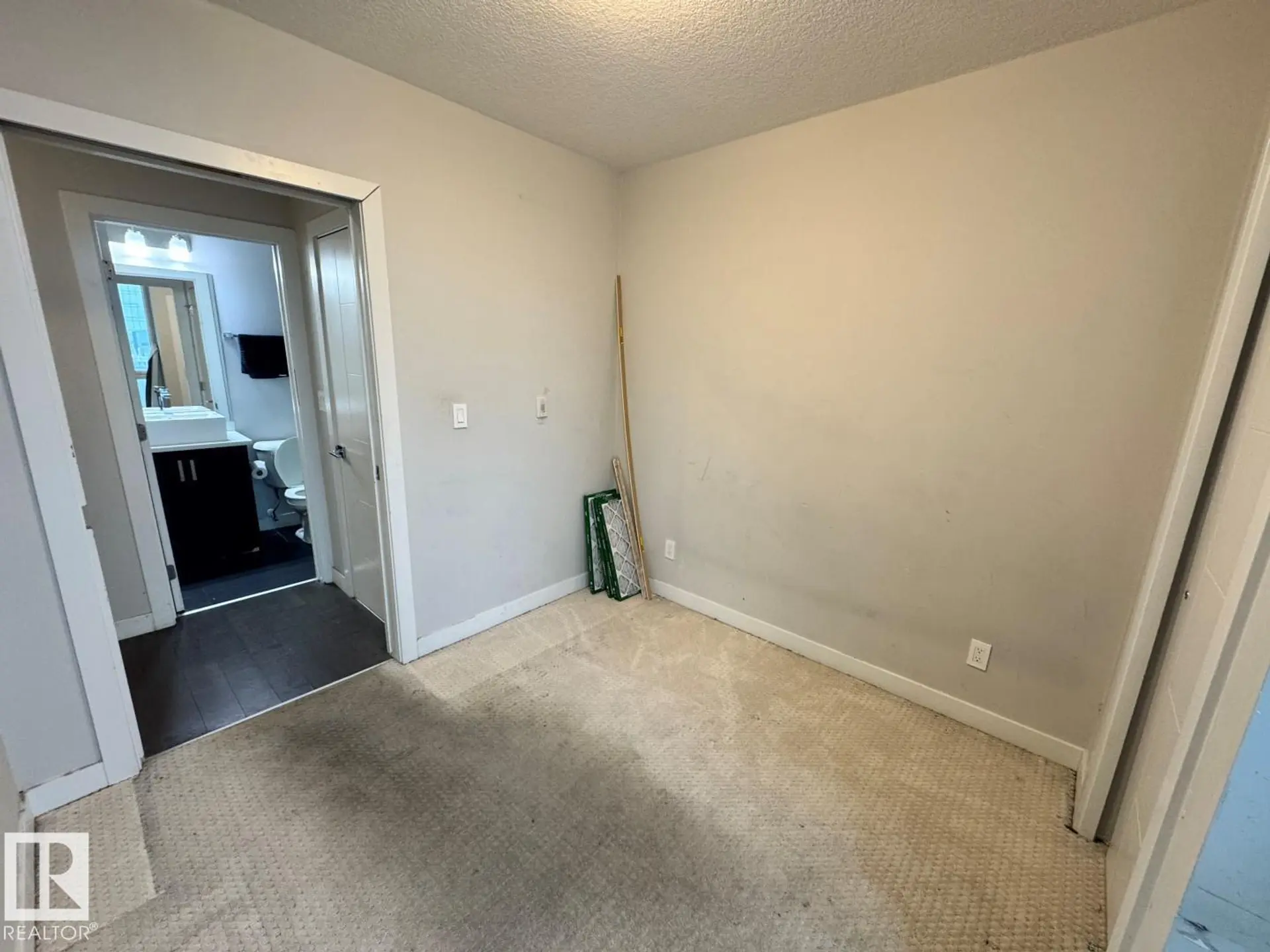 #802 10238 103 ST NW - Image 6