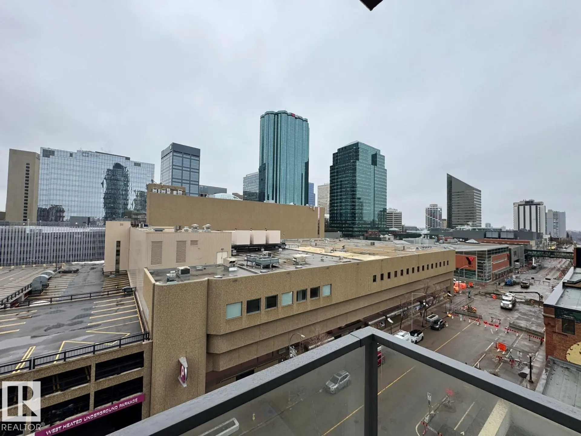 #802 10238 103 ST NW - Image 12