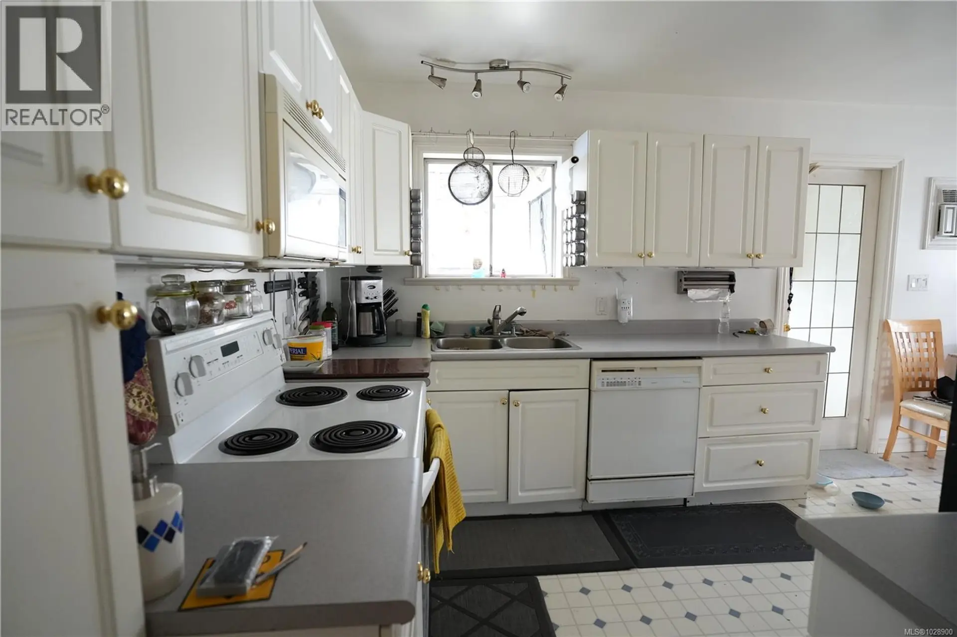 Property at 1092 ST. DAVID CRES, Nanaimo, BC