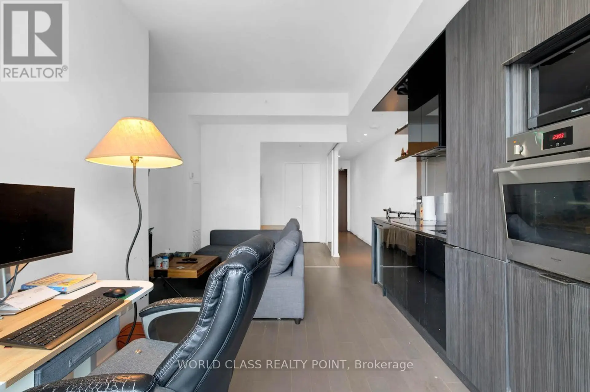 #1914 70 TEMPERANCE STREET - Image 8
