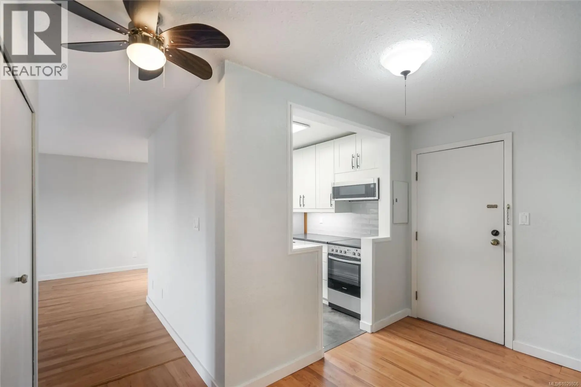 Property at #305 363 MORISON AVE, Parksville, BC