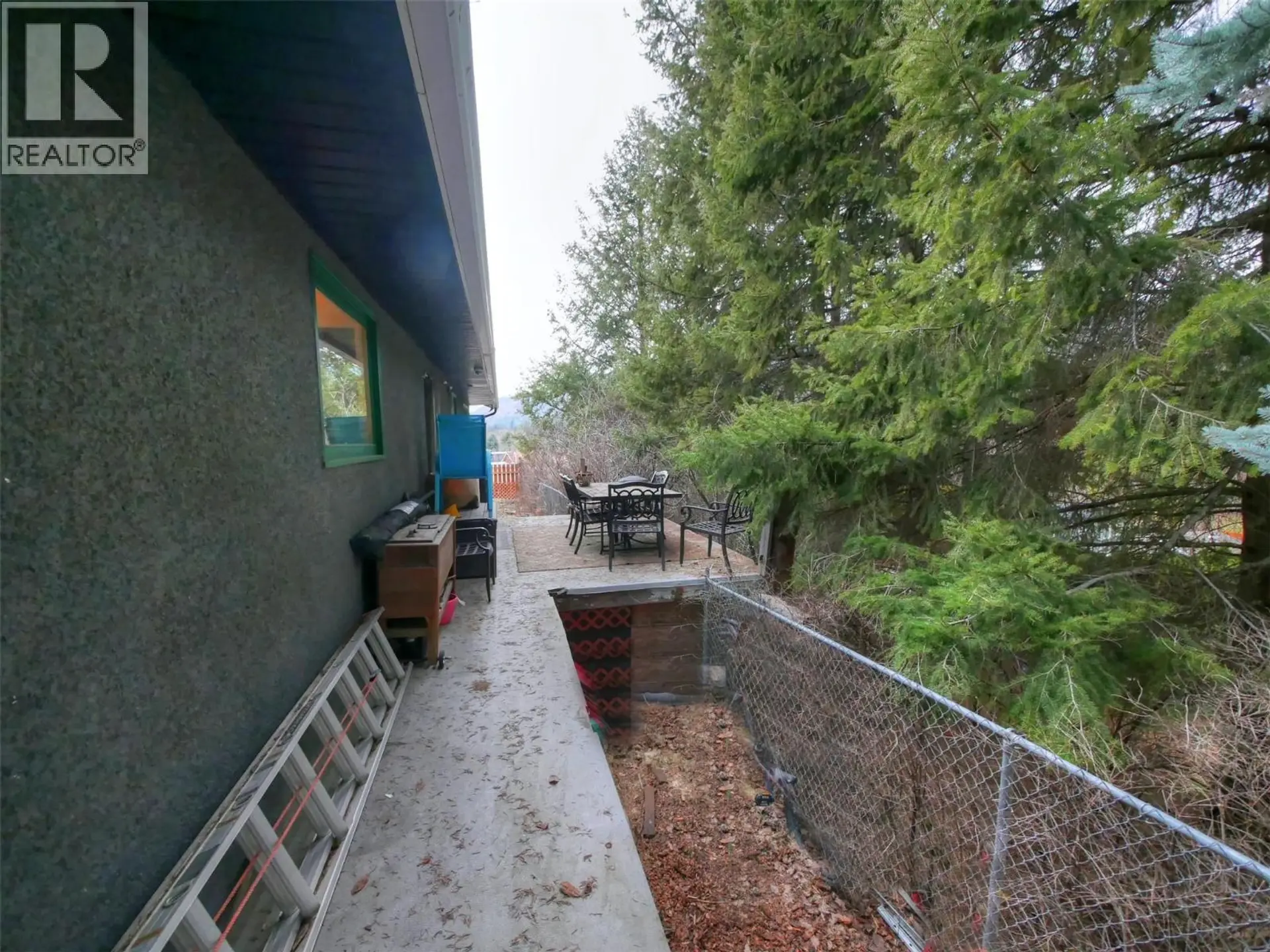 Property at 1895 COLUMBIA GARDENS ROAD, Fruitvale, BC