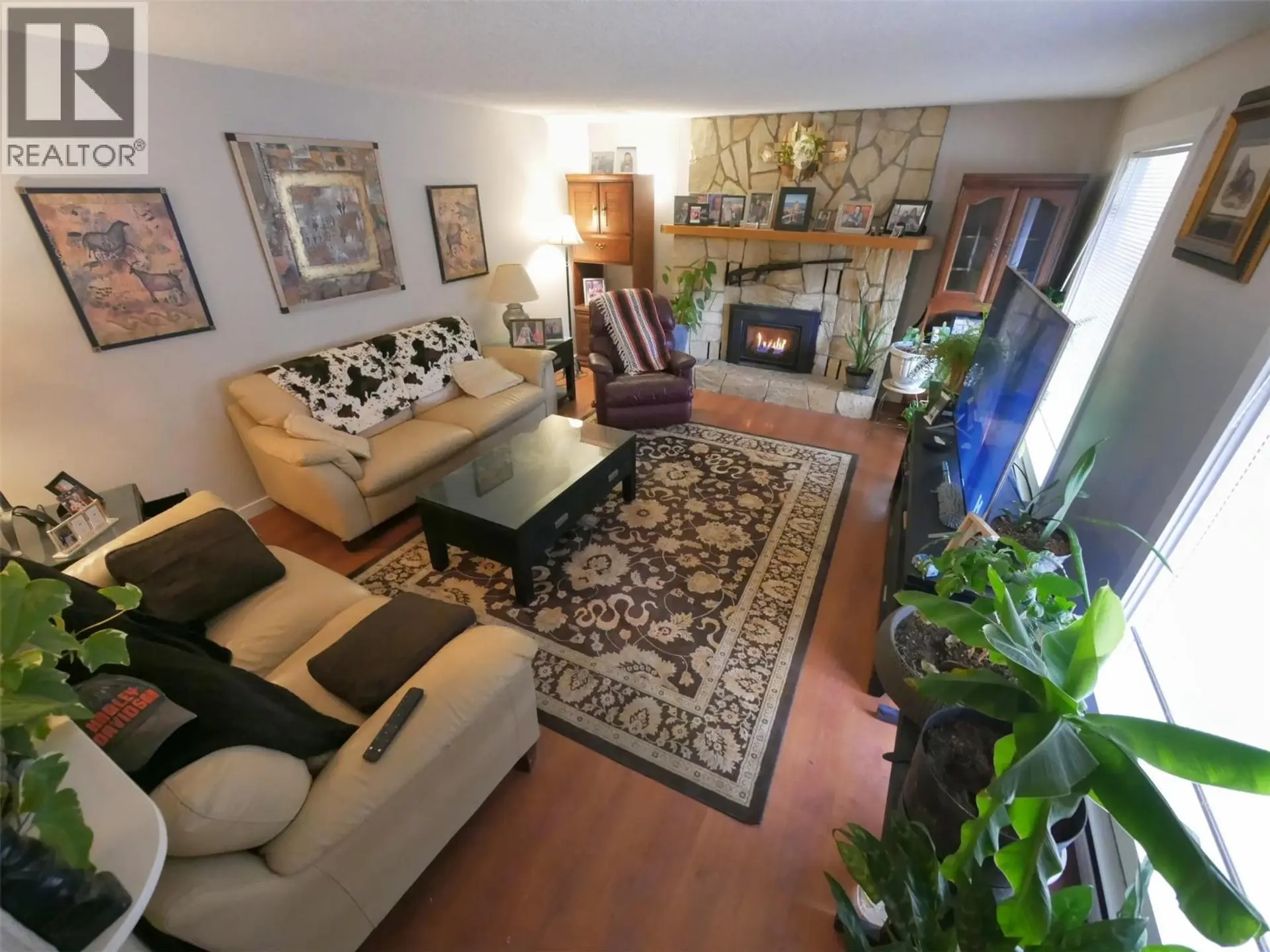 Property at 1895 COLUMBIA GARDENS ROAD, Fruitvale, BC