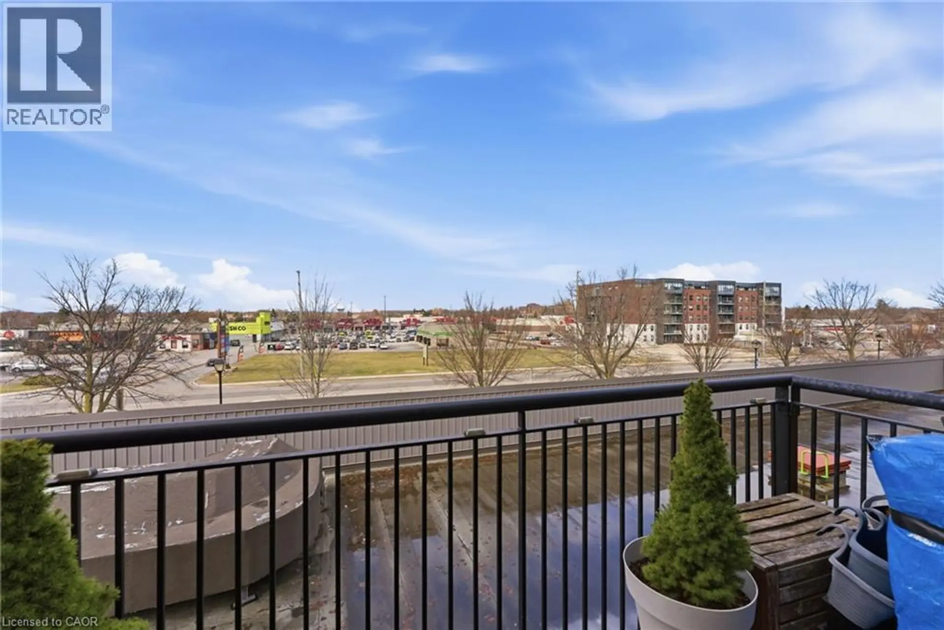 #322 262 DUNDAS Street E - Image 14