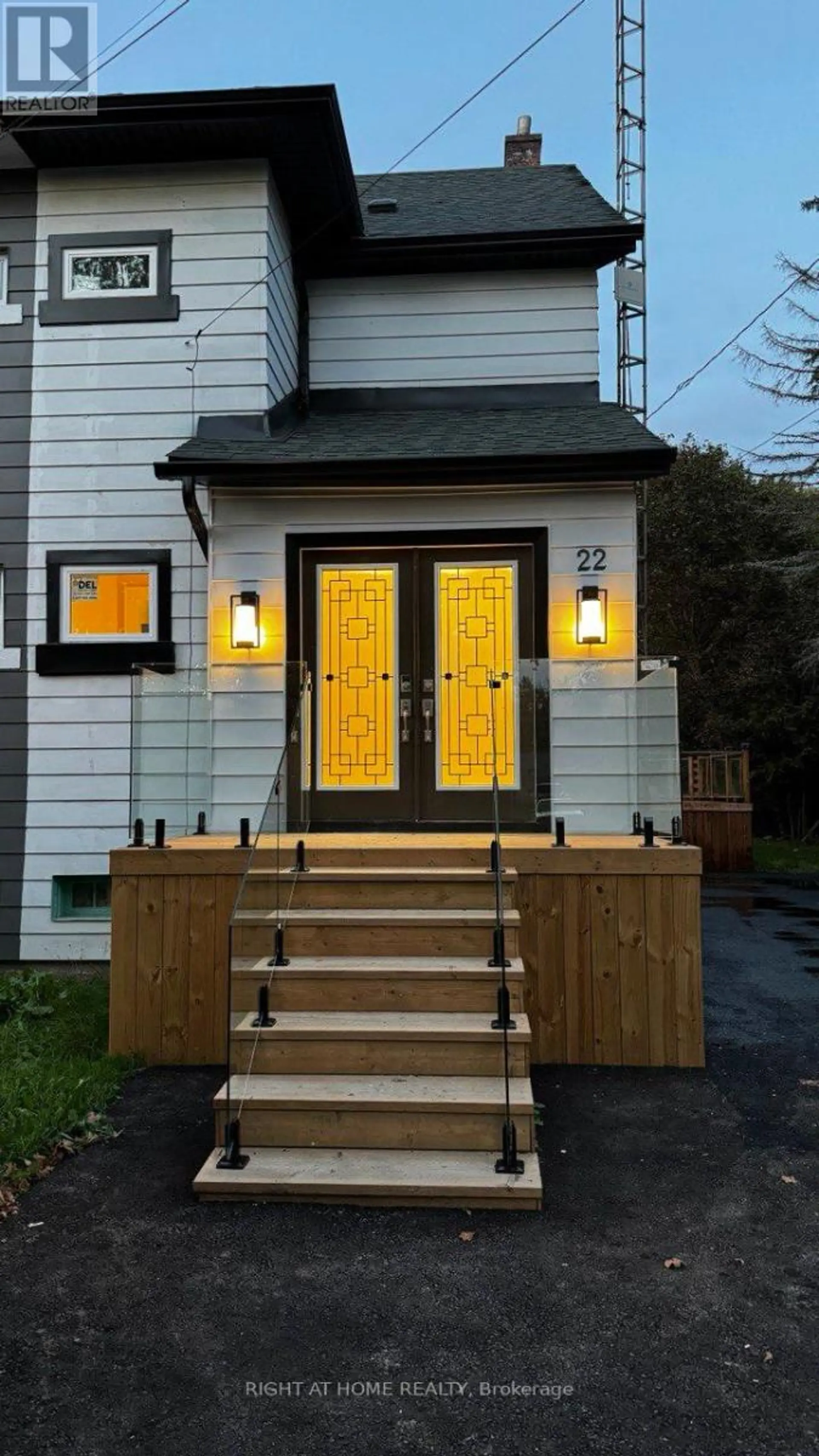 22 O'BRIEN STREET N - Image 1