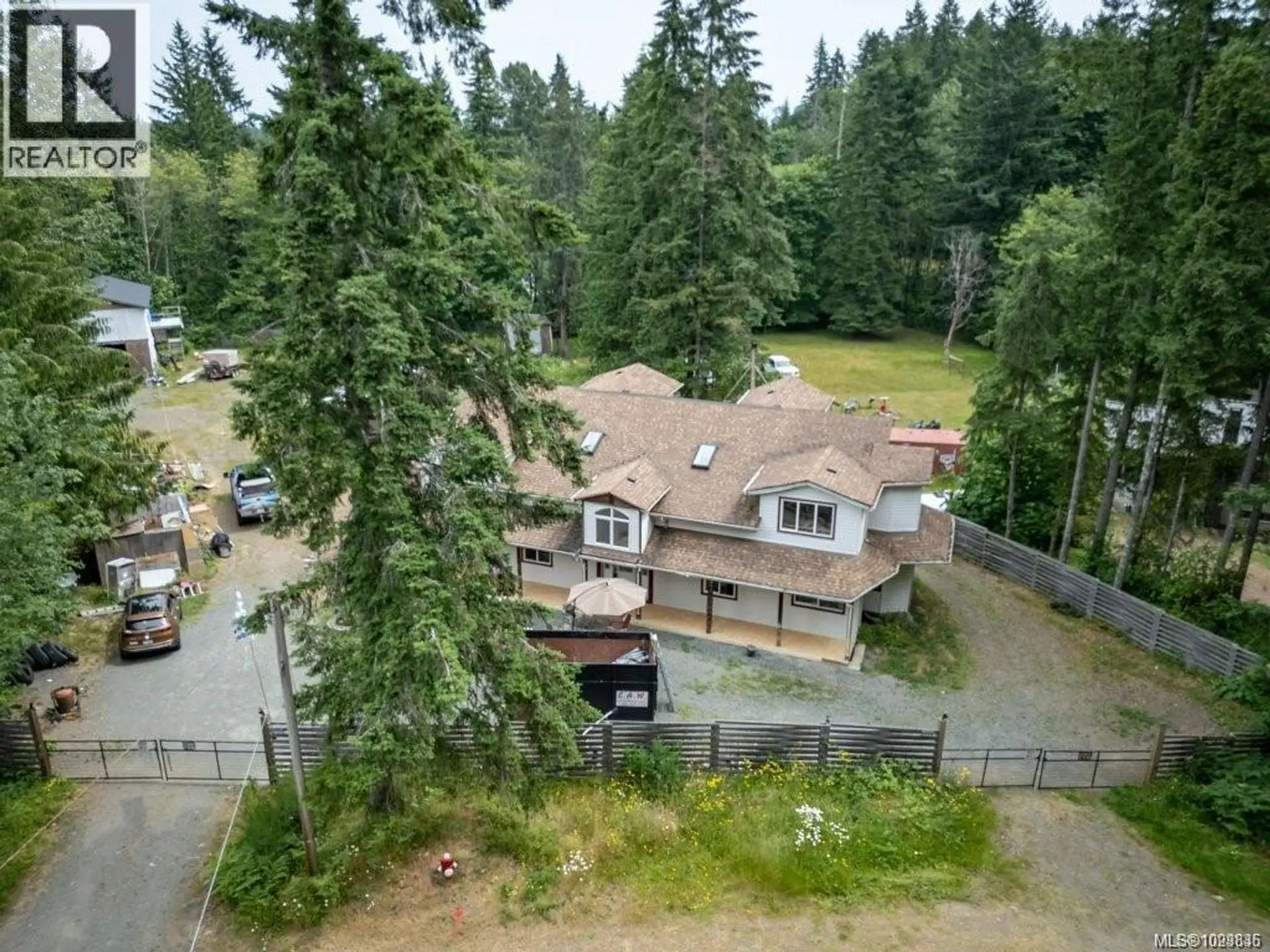 Property at 2524 MacAulay Rd, Black Creek, BC