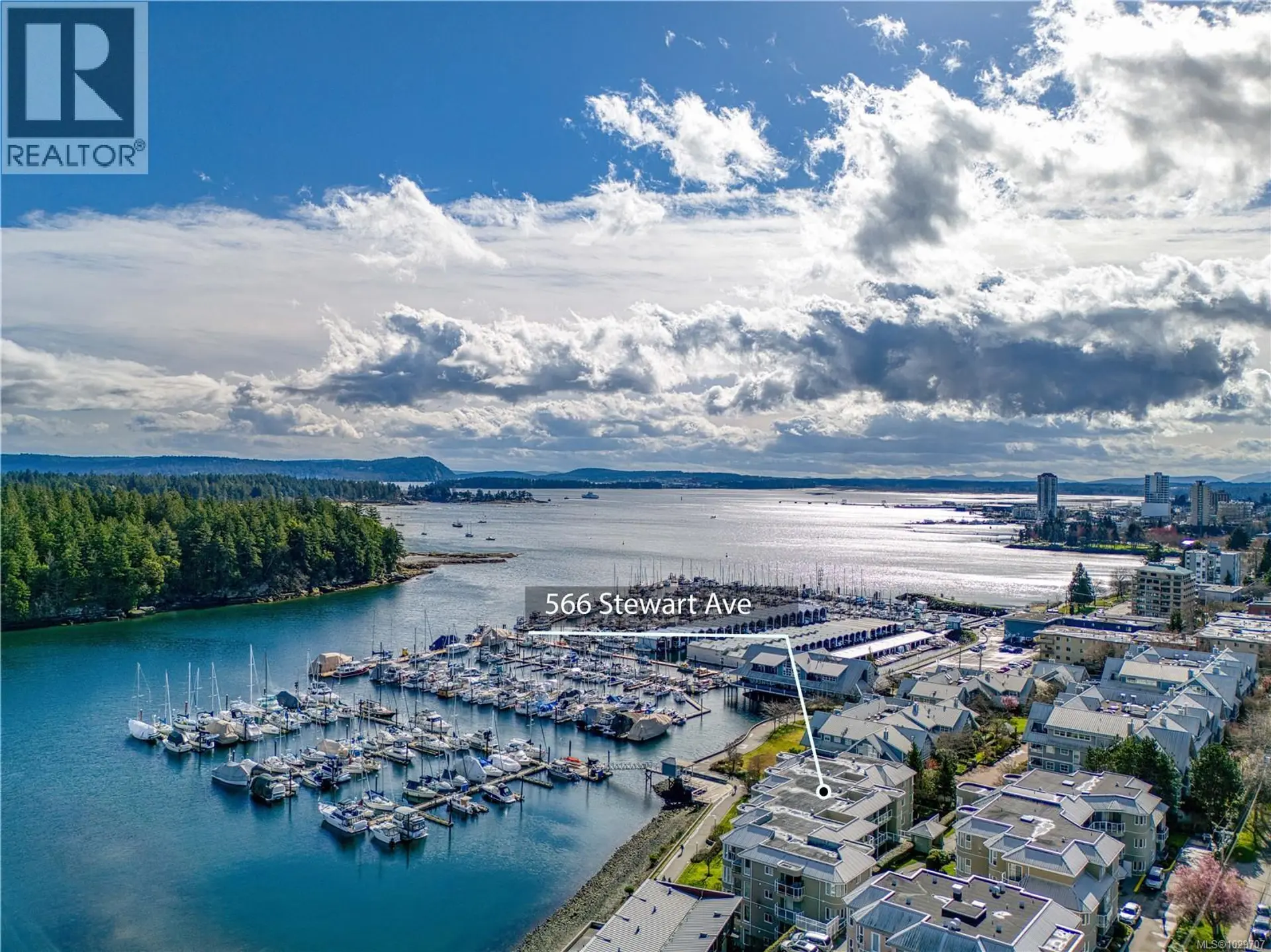 Property at #201 566 Stewart Ave, Nanaimo, BC
