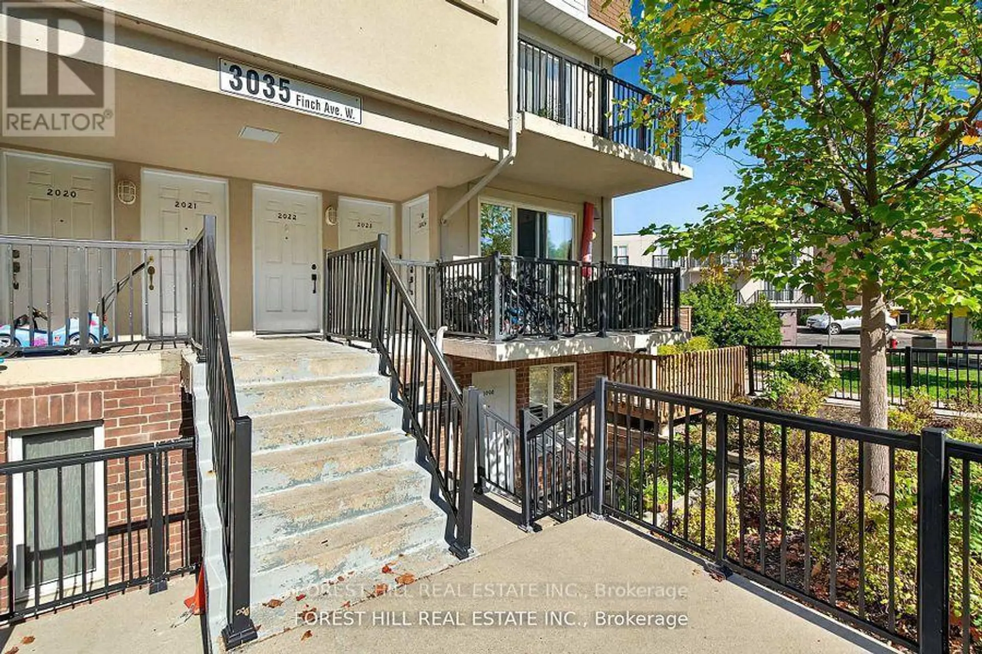 #2022 3035 FINCH AVE AVENUE W - Image 2