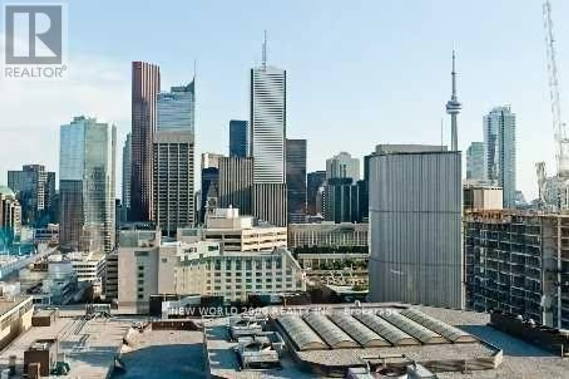 #PH09 633 BAY STREET - Image 8