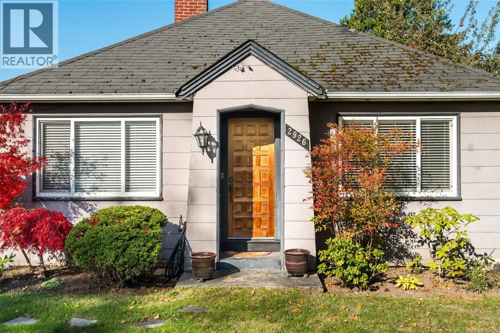 Property at 2926 COLQUITZ AVE, Saanich, BC