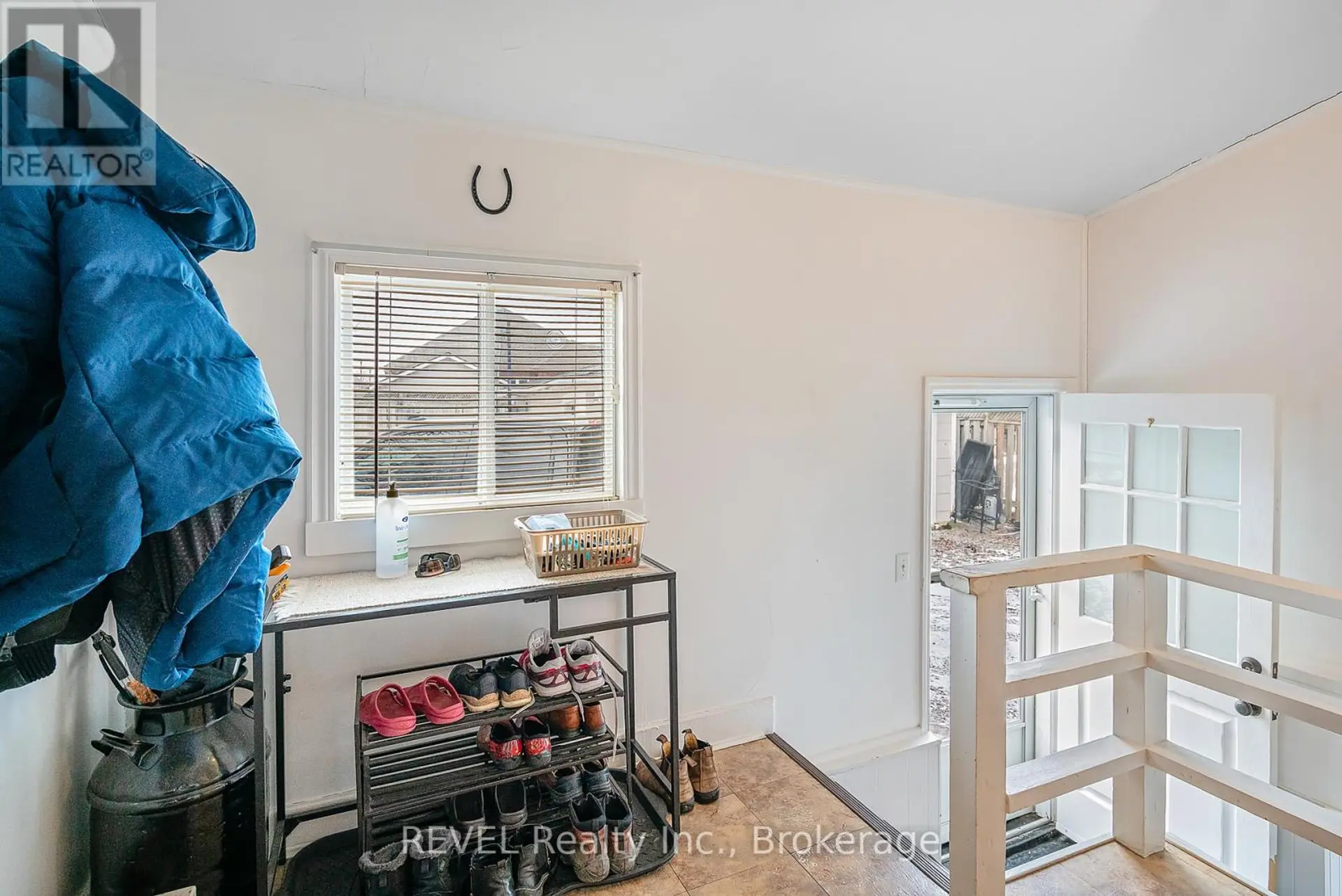 18 VALLEY ROAD - Image 9