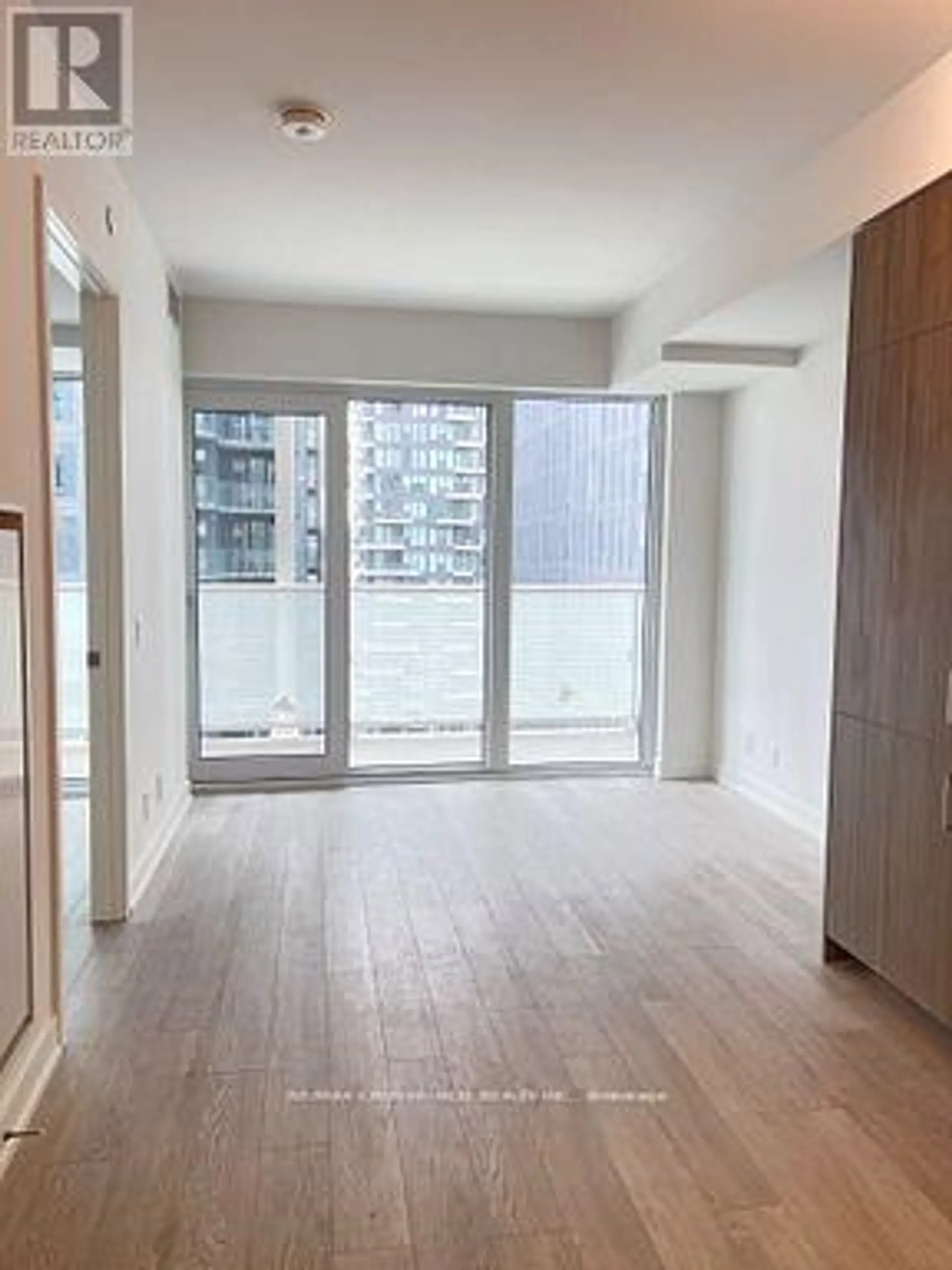 #2012 88 QUEEN STREET E - Image 9