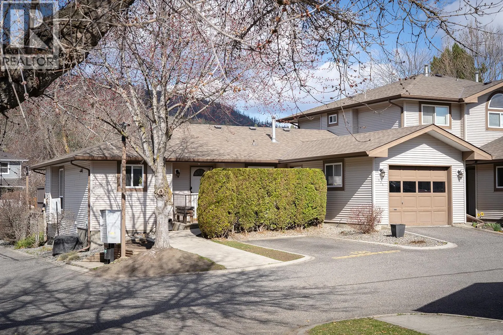 Property at #131 133 Wyndham Crescent, Kelowna, BC