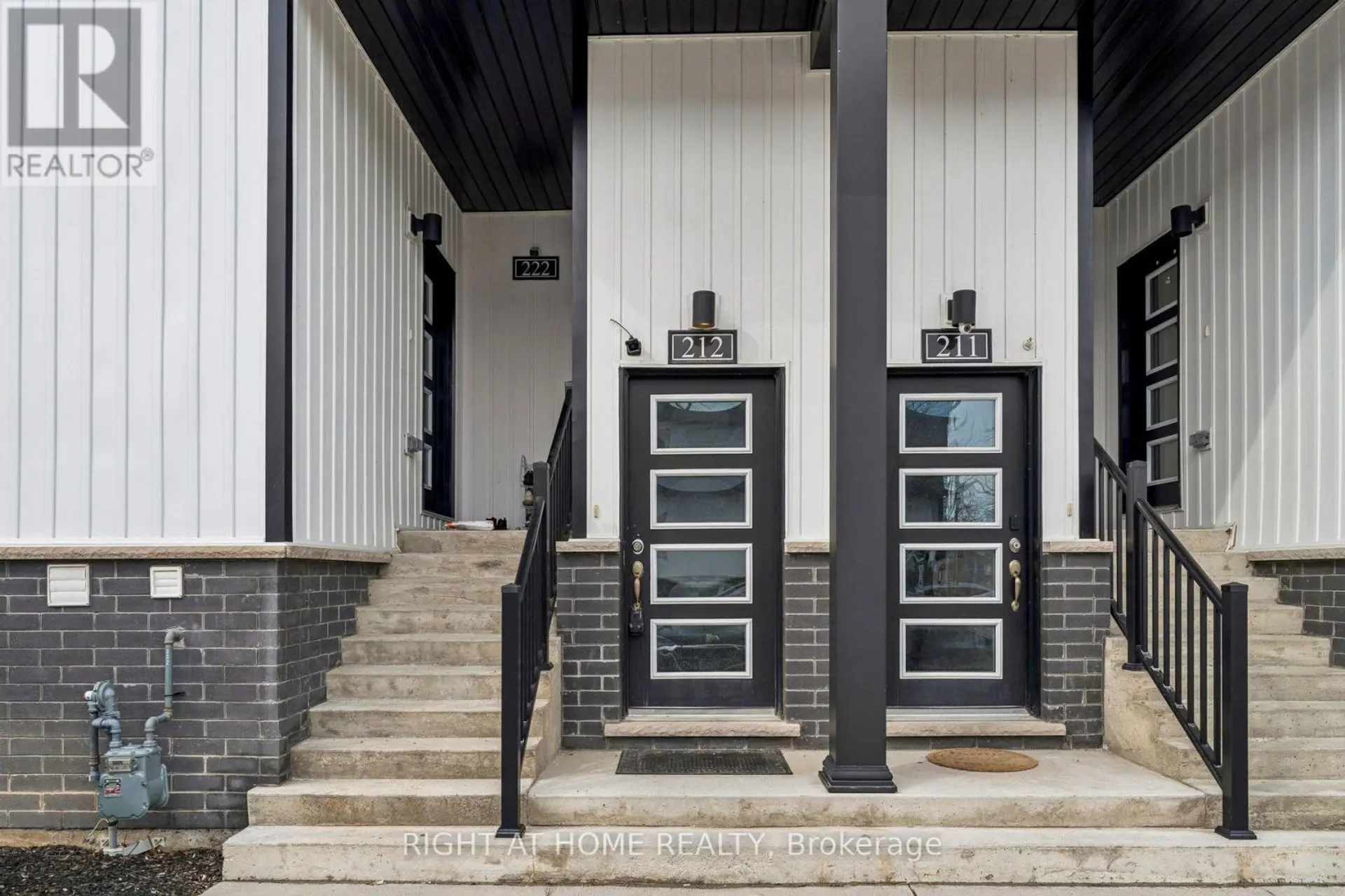 #212 4263 FOURTH AVENUE - Image 3