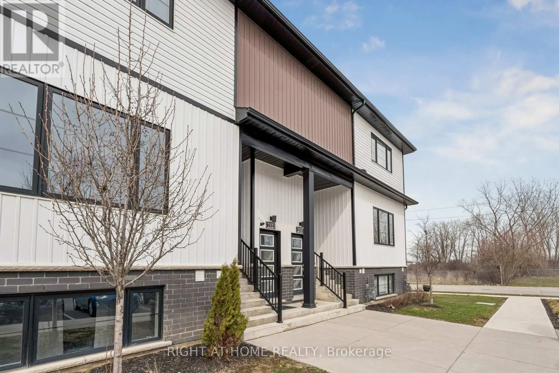 #212 4263 FOURTH AVENUE - Image 1