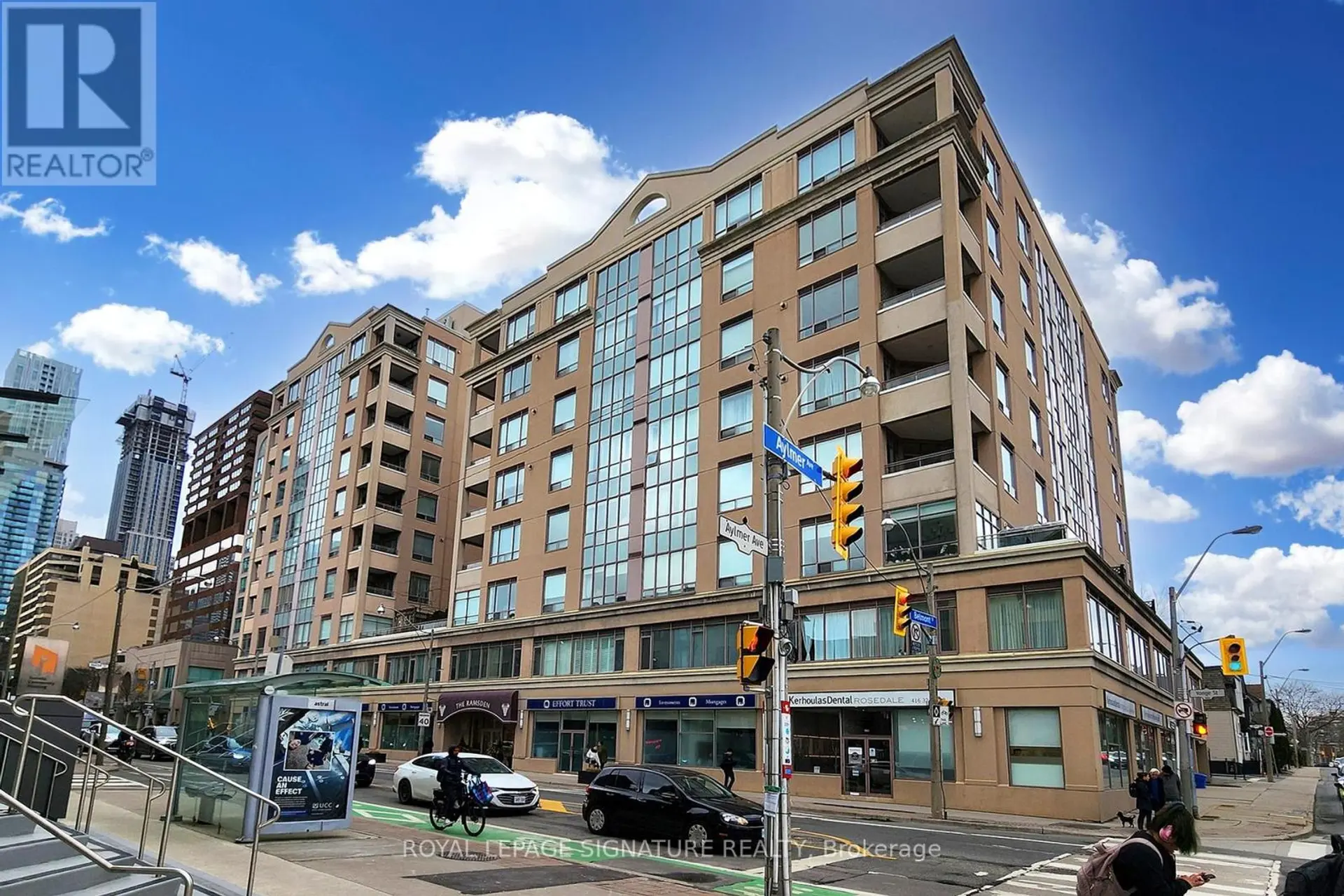 #209 980 YONGE STREET - Image 1