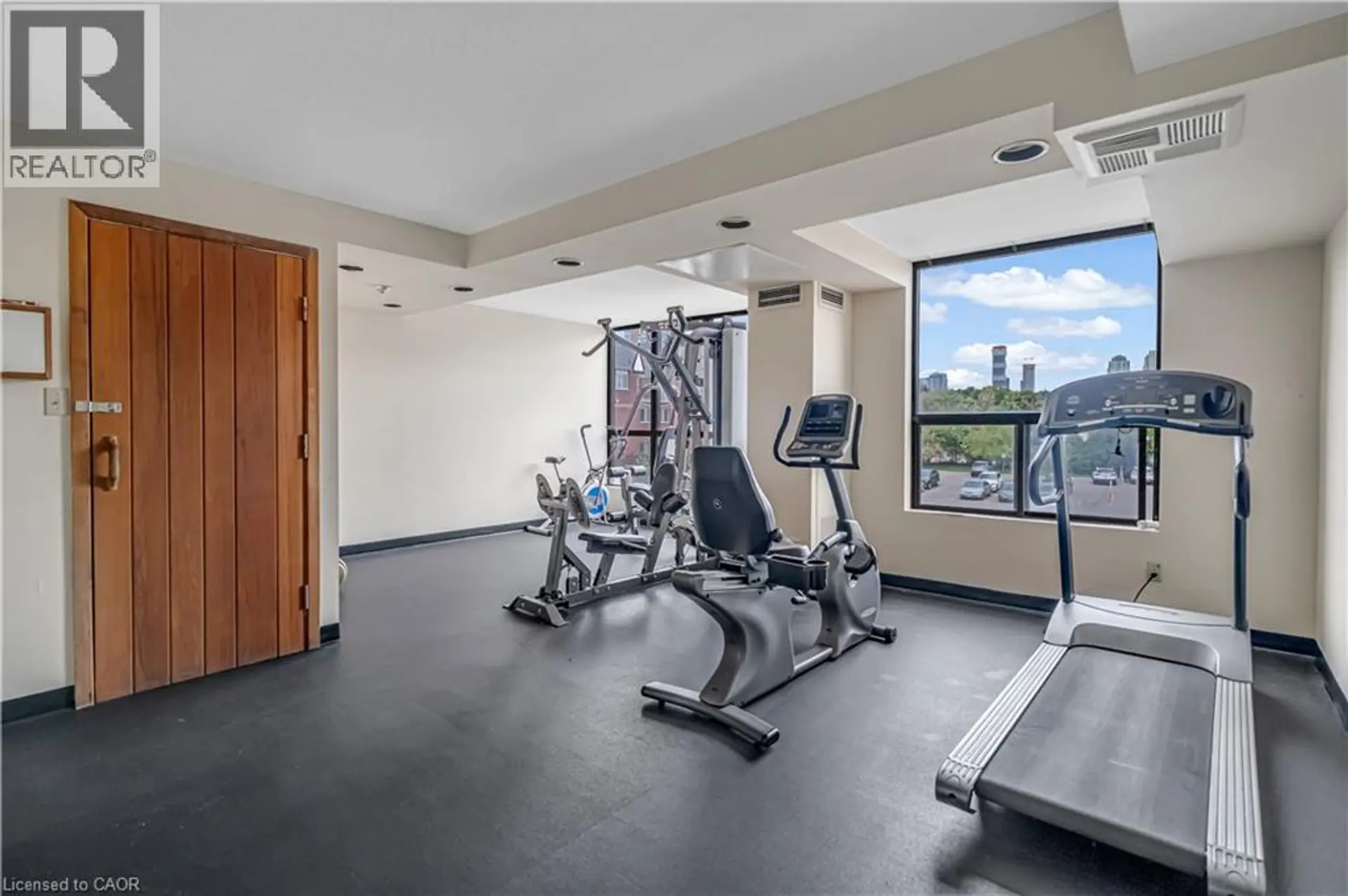 #903 25 AGNES Street - Image 18