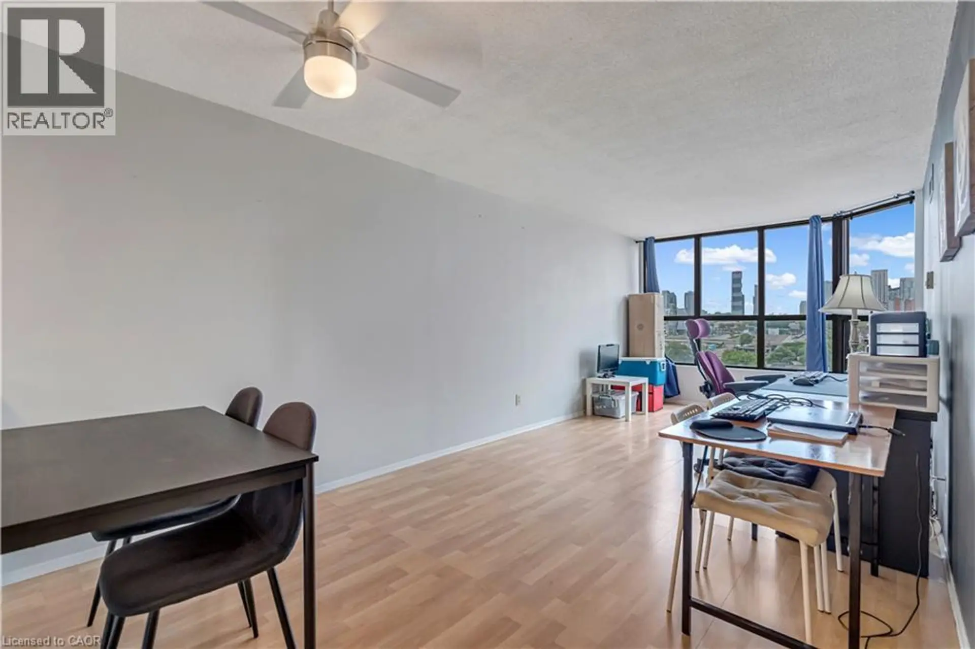 #903 25 AGNES Street - Image 9