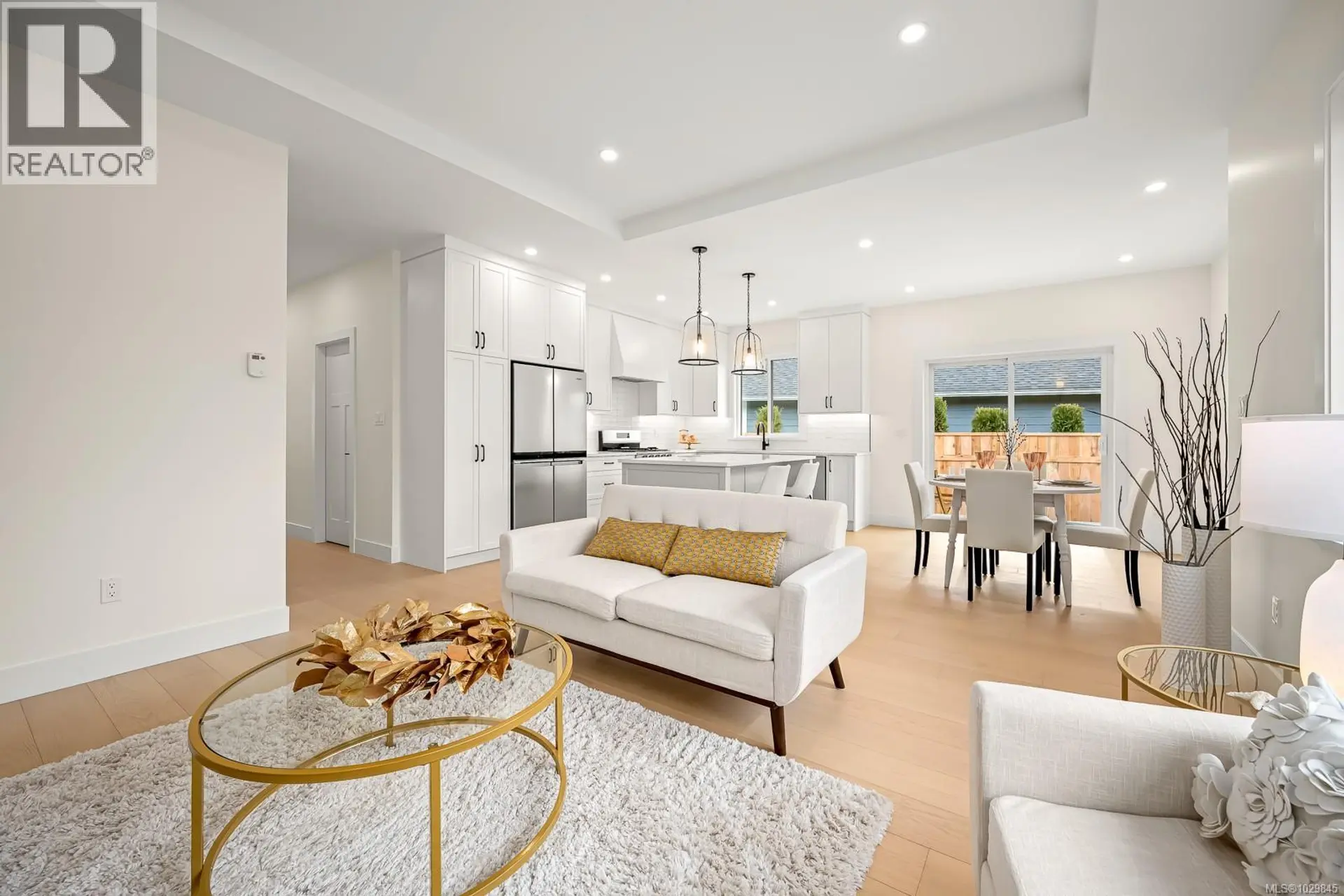 Property at #4 865 GRUMMAN PL, Comox, BC