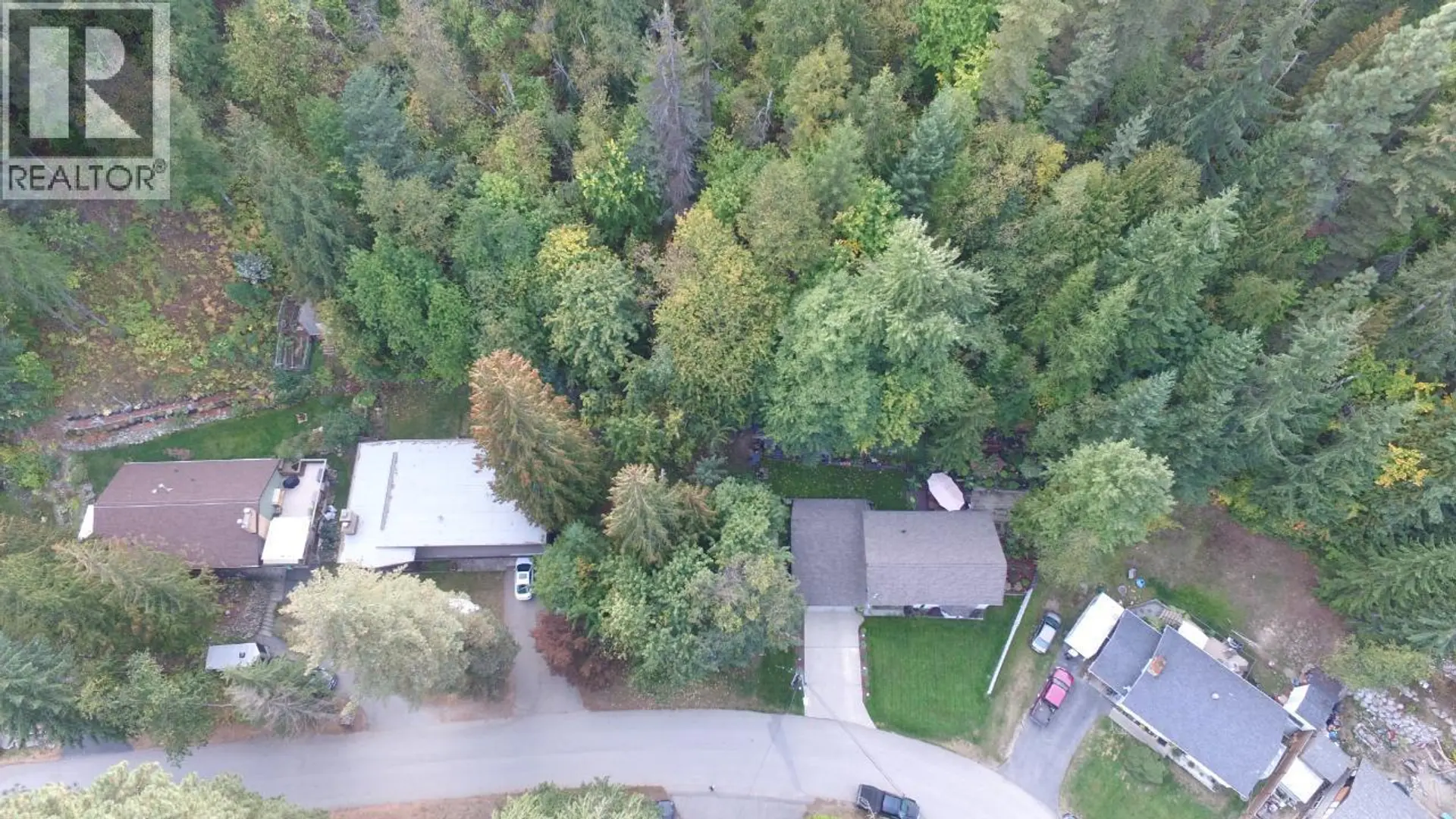 Property at 800 LYNNWOOD CRESCENT, Castlegar, BC
