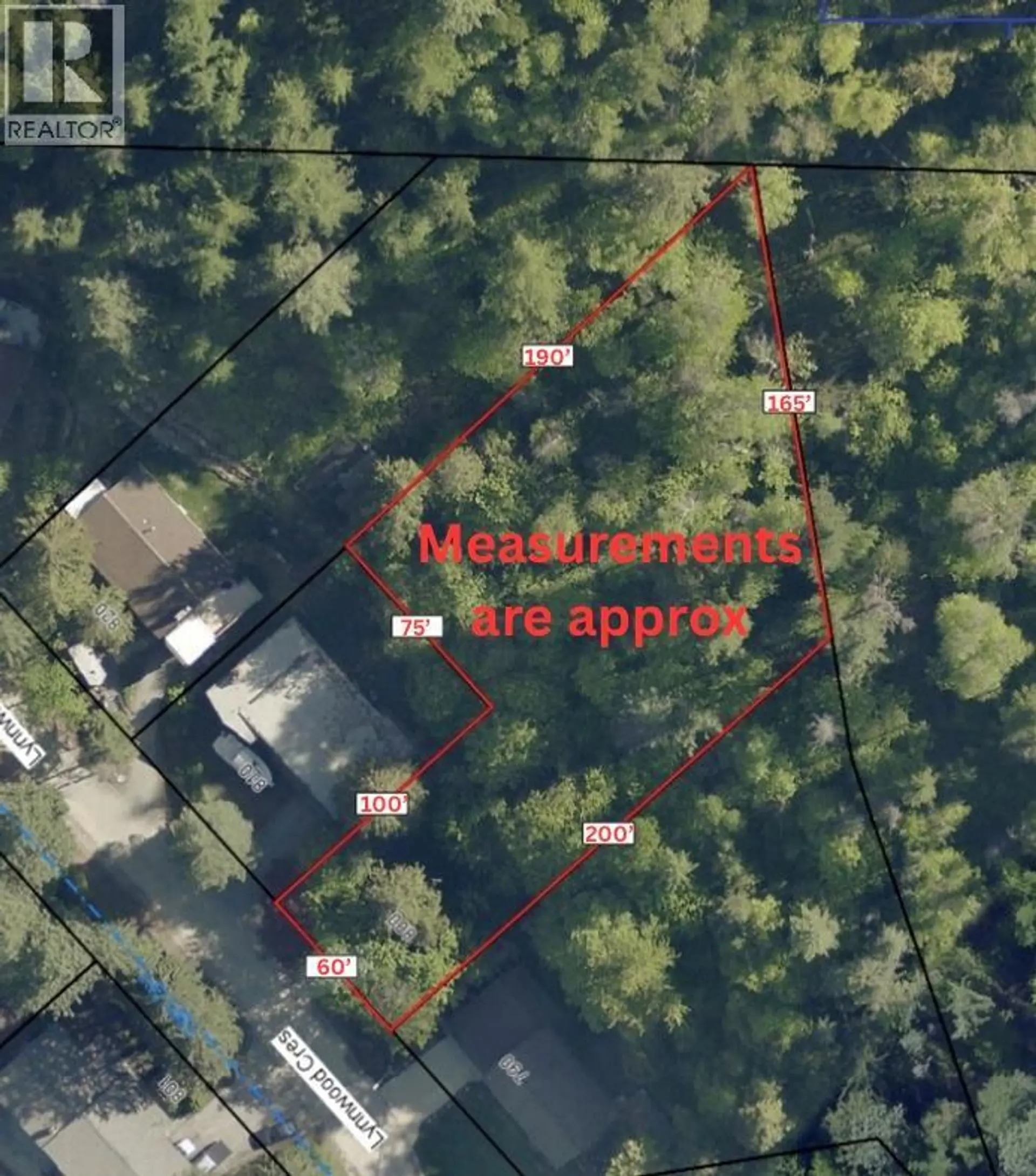 Property at 800 LYNNWOOD CRESCENT, Castlegar, BC