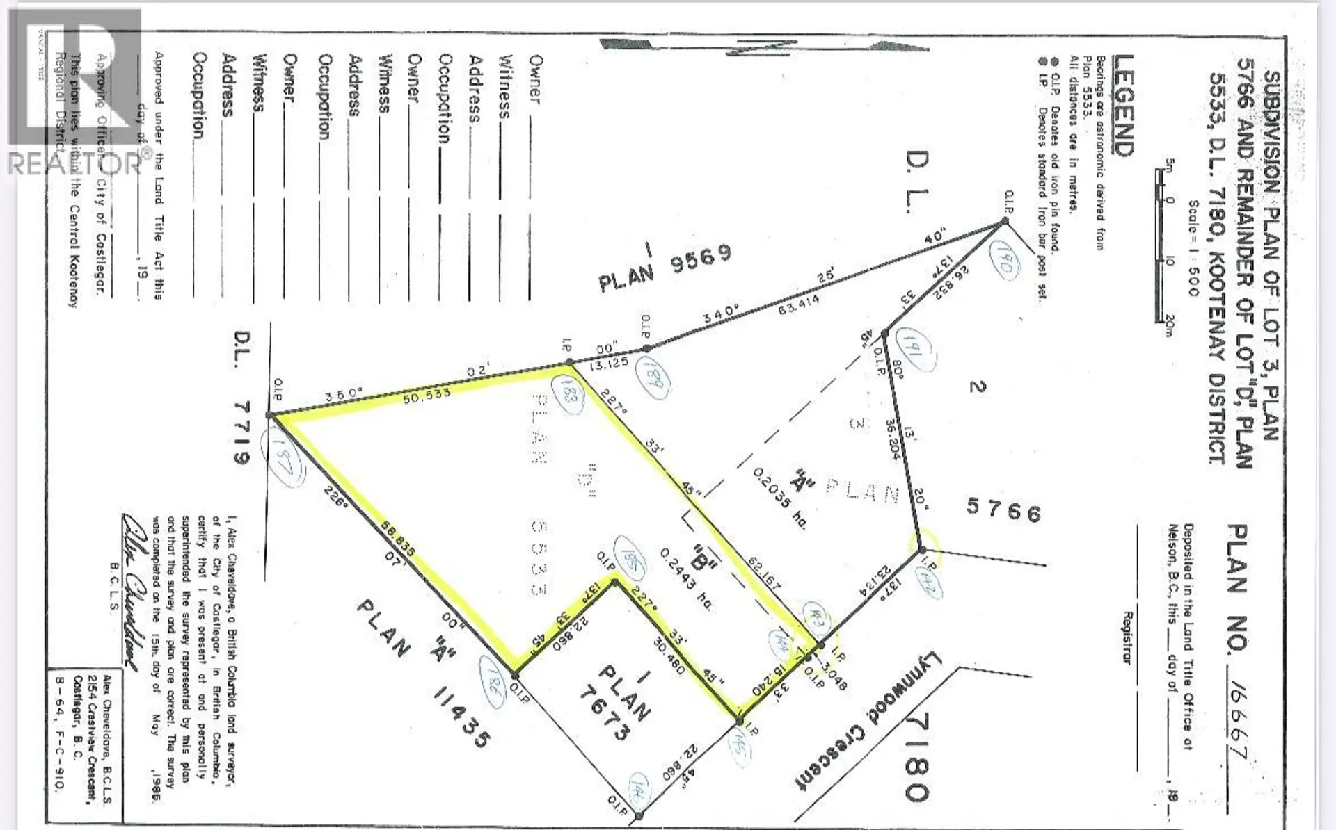 Property at 800 LYNNWOOD CRESCENT, Castlegar, BC