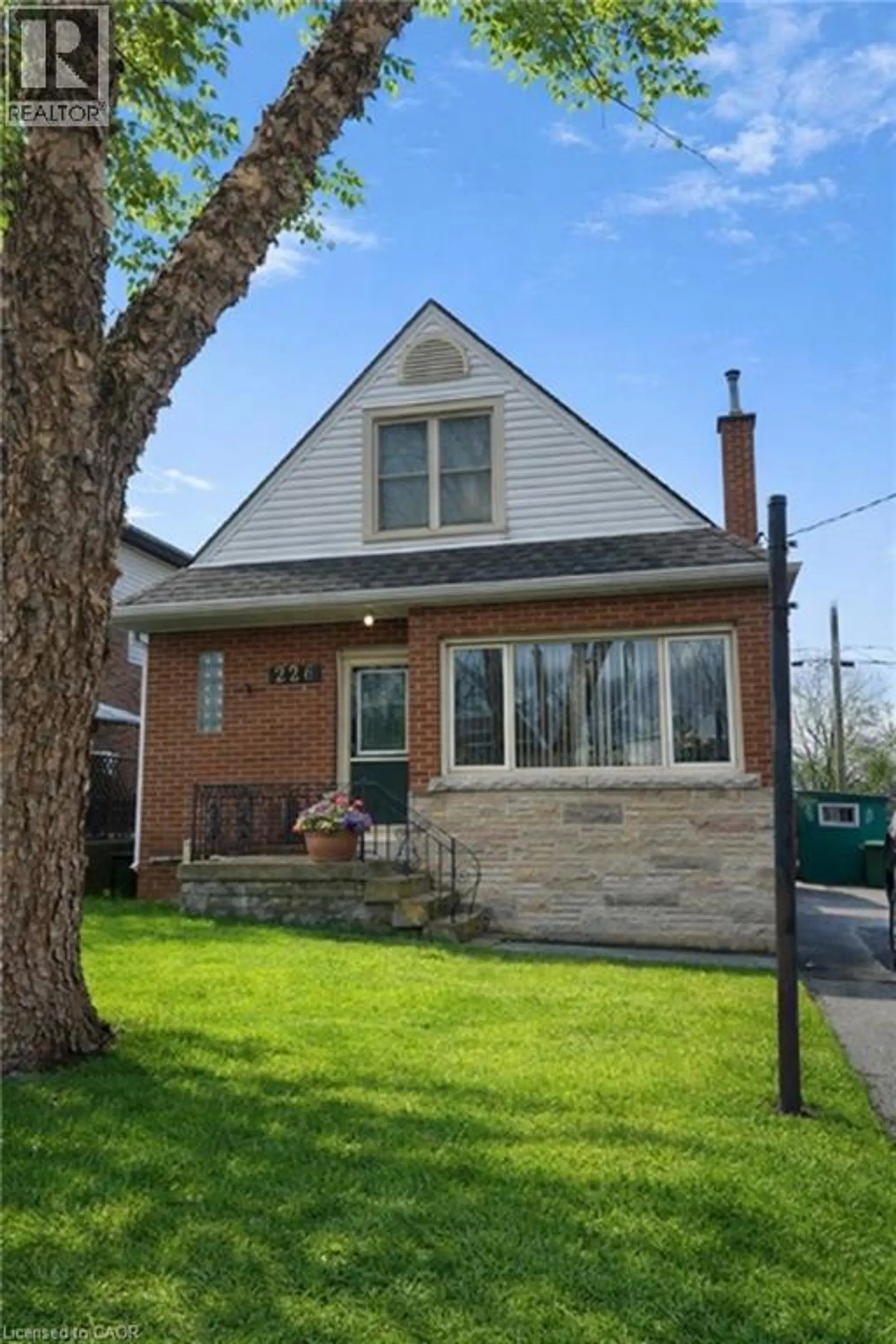 226 AUBURN Avenue - Image 1