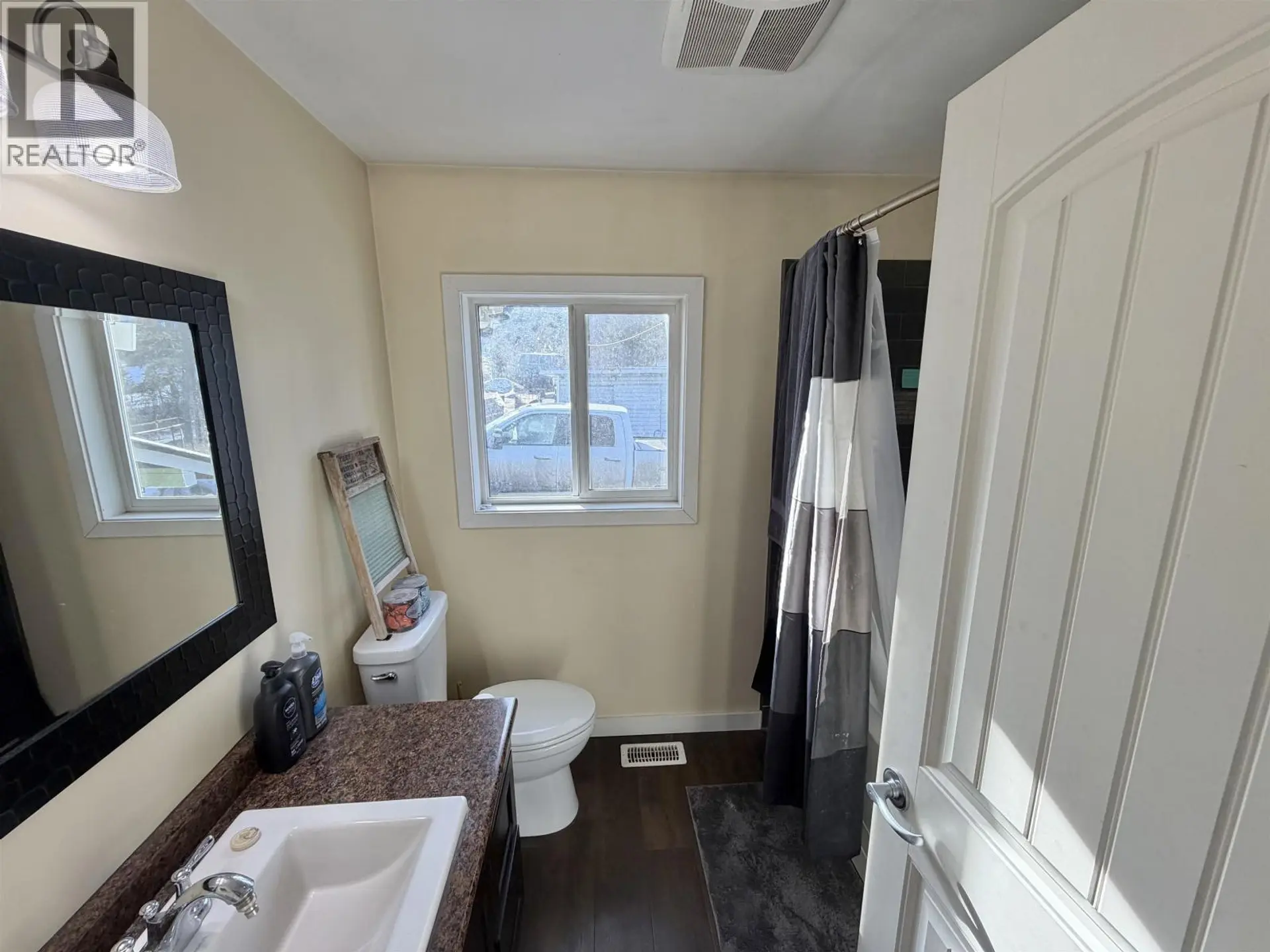 Property at 915 DOG CREEK ROAD, Williams Lake, BC