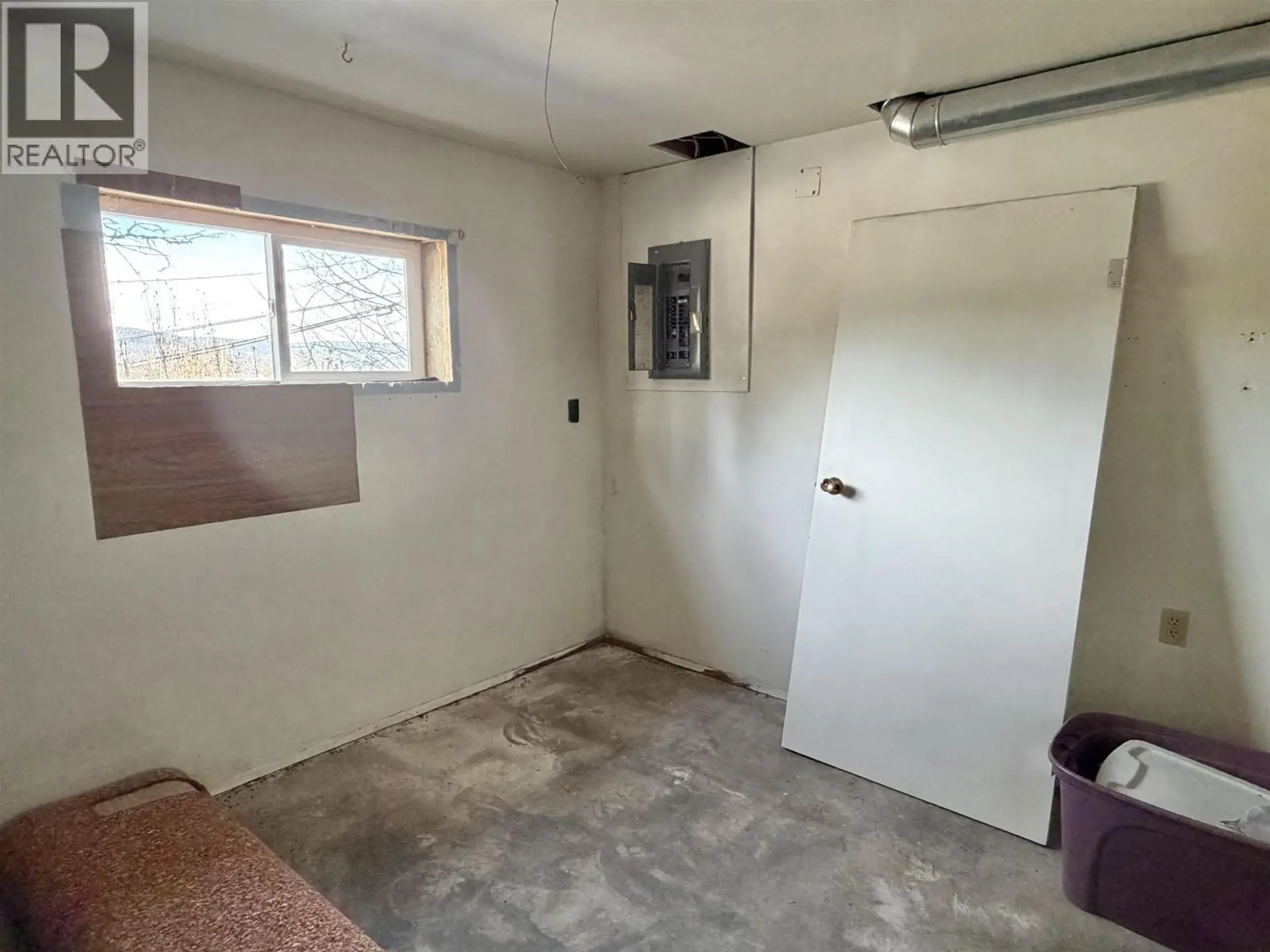 Property at 915 DOG CREEK ROAD, Williams Lake, BC