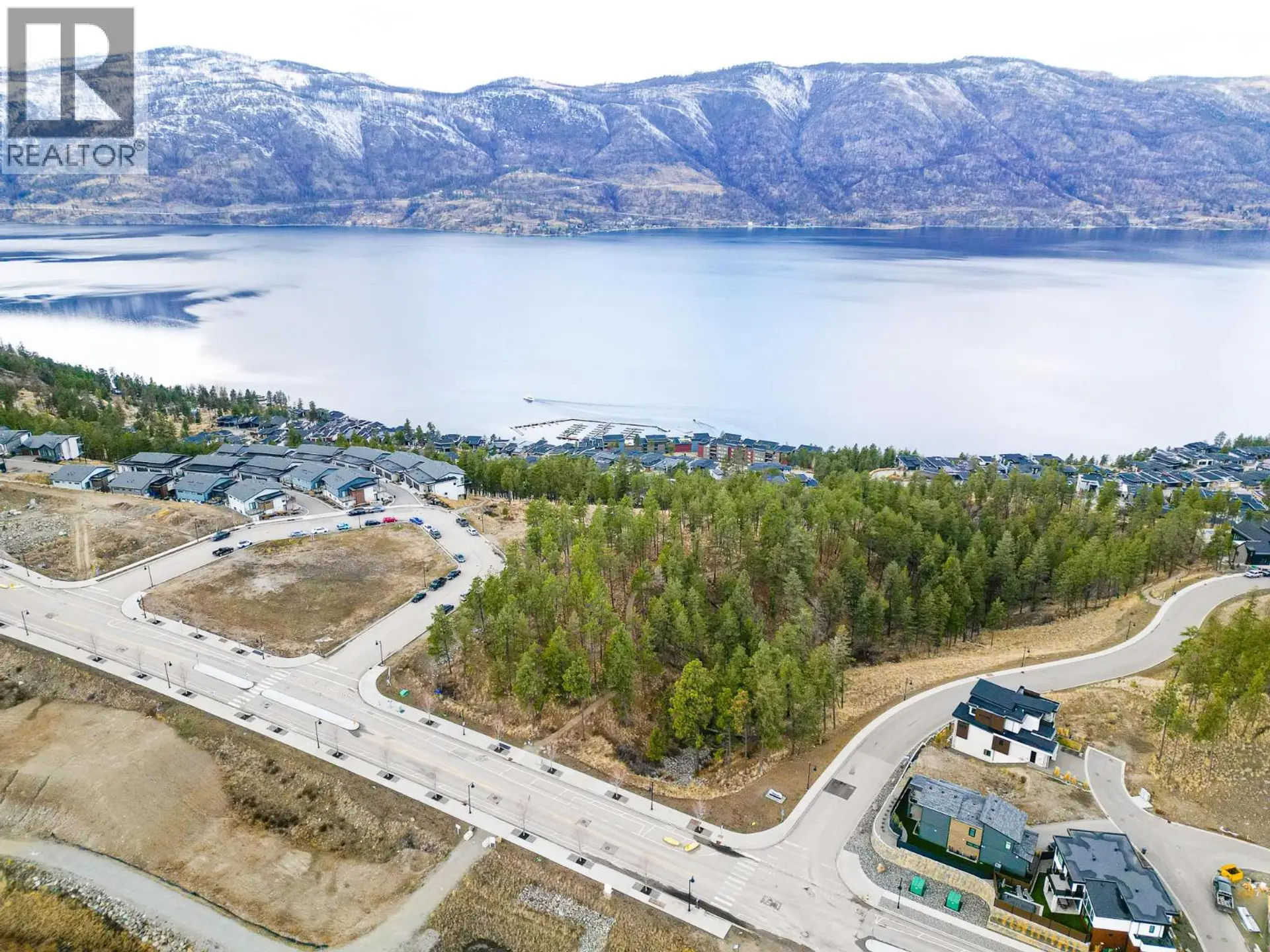 Property at 1810 HILLTOP CRESCENT, Kelowna, BC