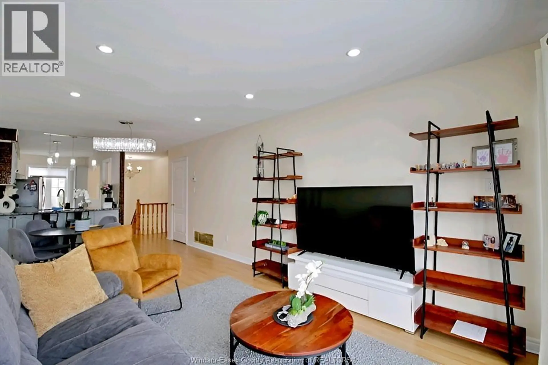 986 LEMONWOOD CRESCENT - Image 3