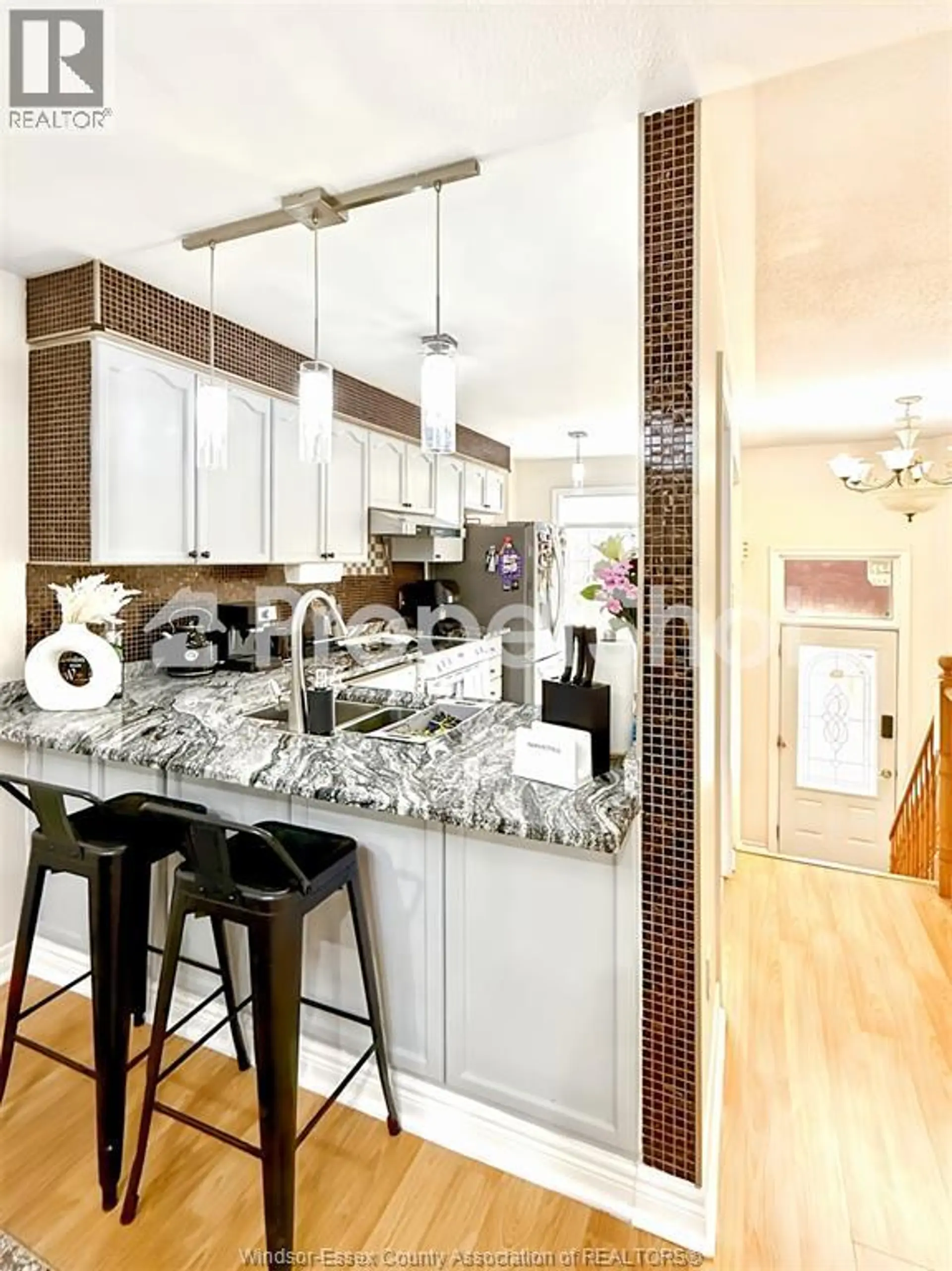 986 LEMONWOOD CRESCENT - Image 5