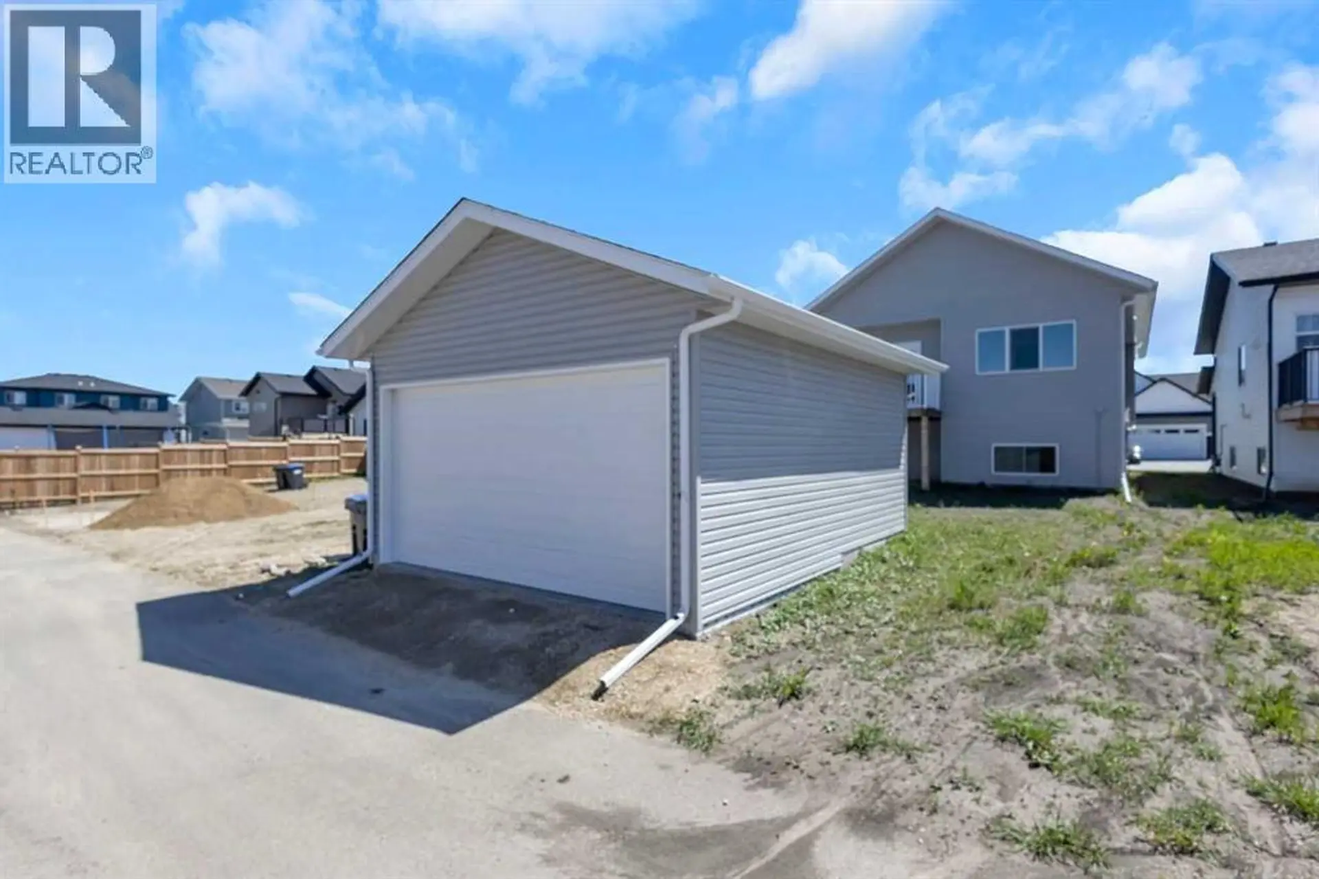 9 Ian Way - Image 13