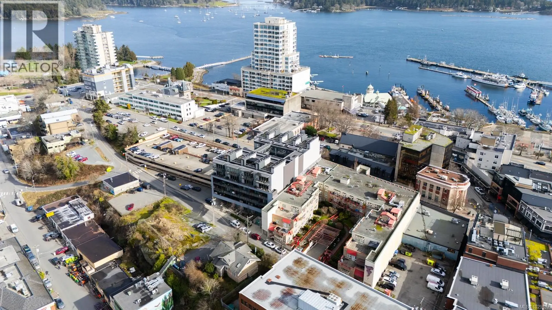 Property at #205 91 CHAPEL ST, Nanaimo, BC