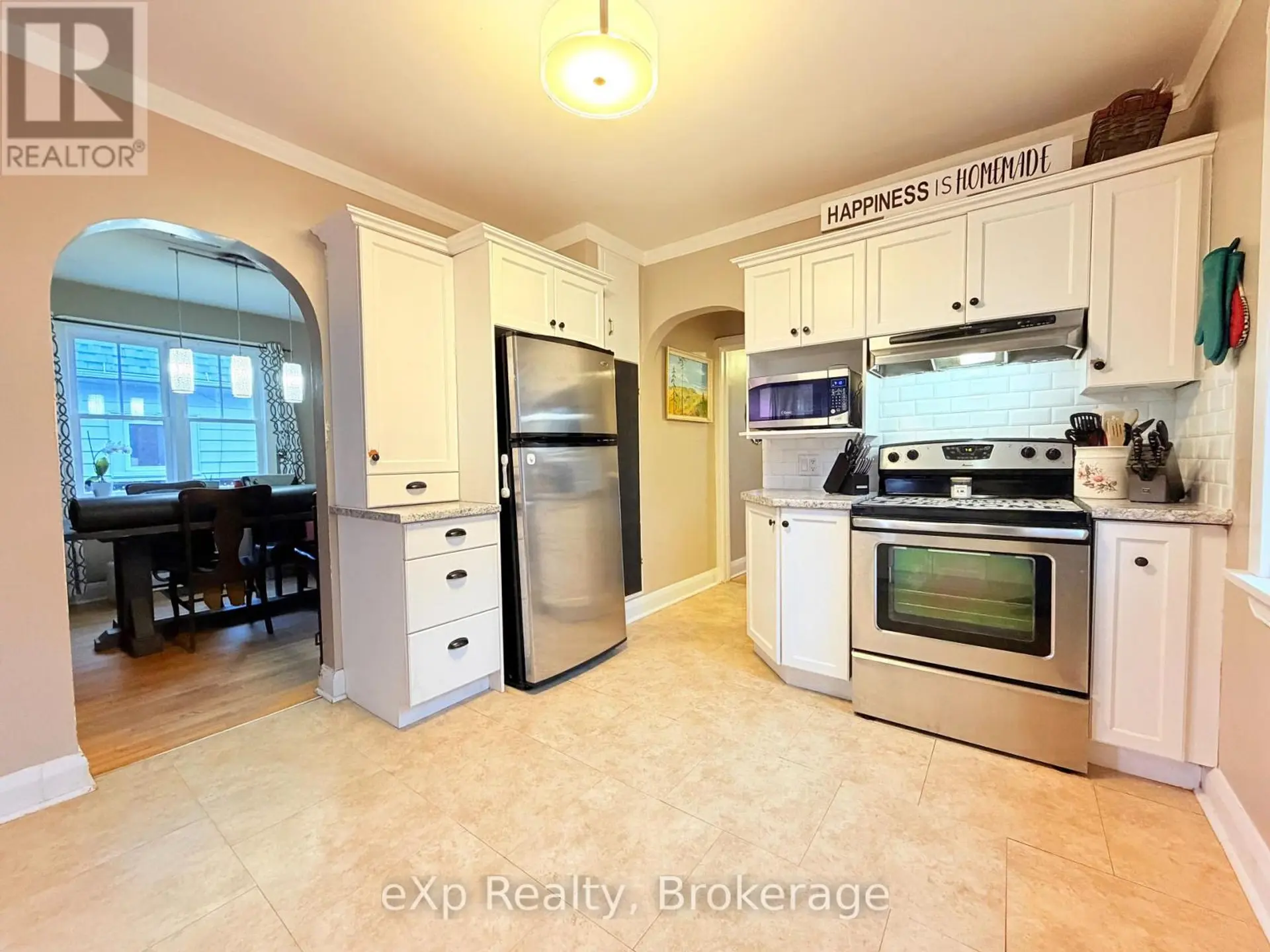 580 11TH AVENUE - Image 7
