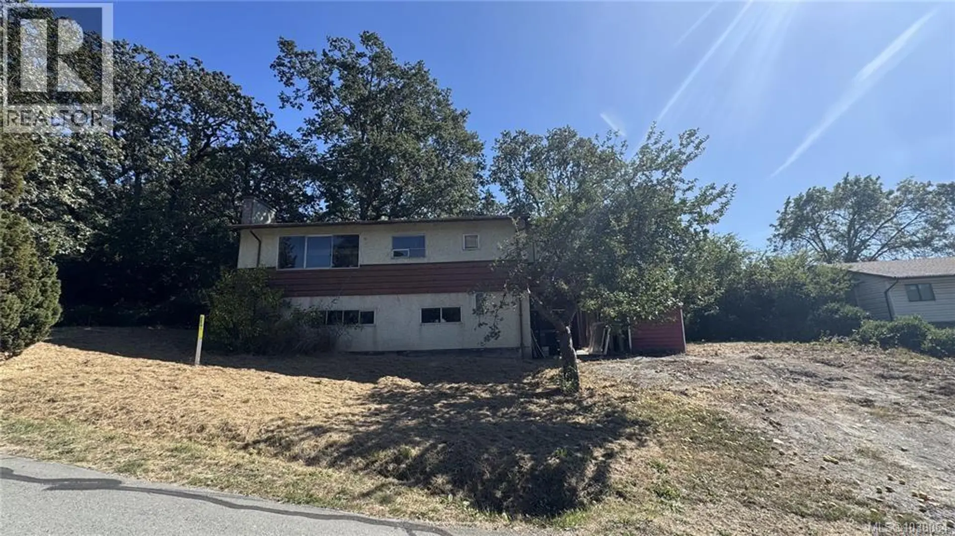 Property at 1279 BURNSIDE RD W, View Royal, BC