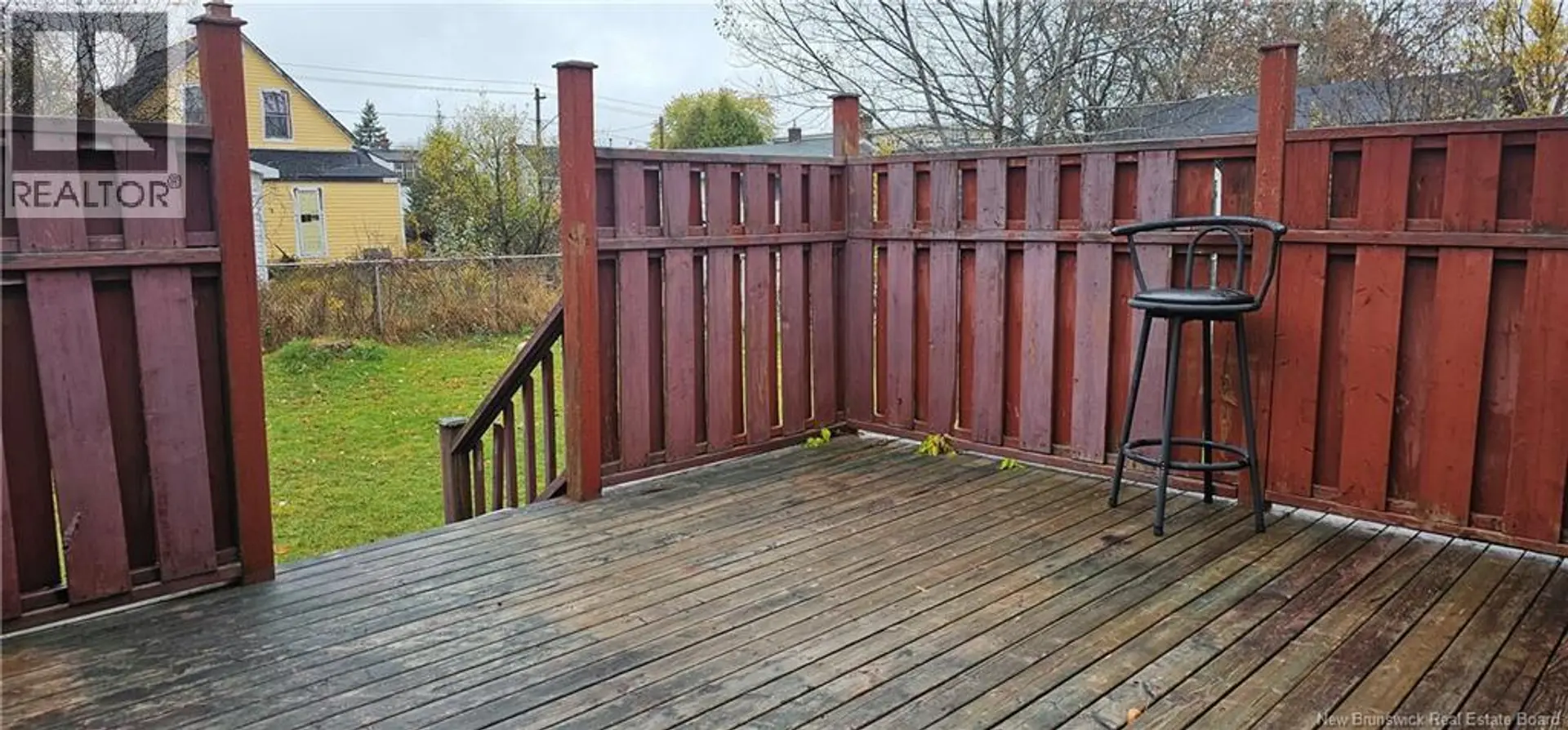 118 SPRUCE STREET - Image 13