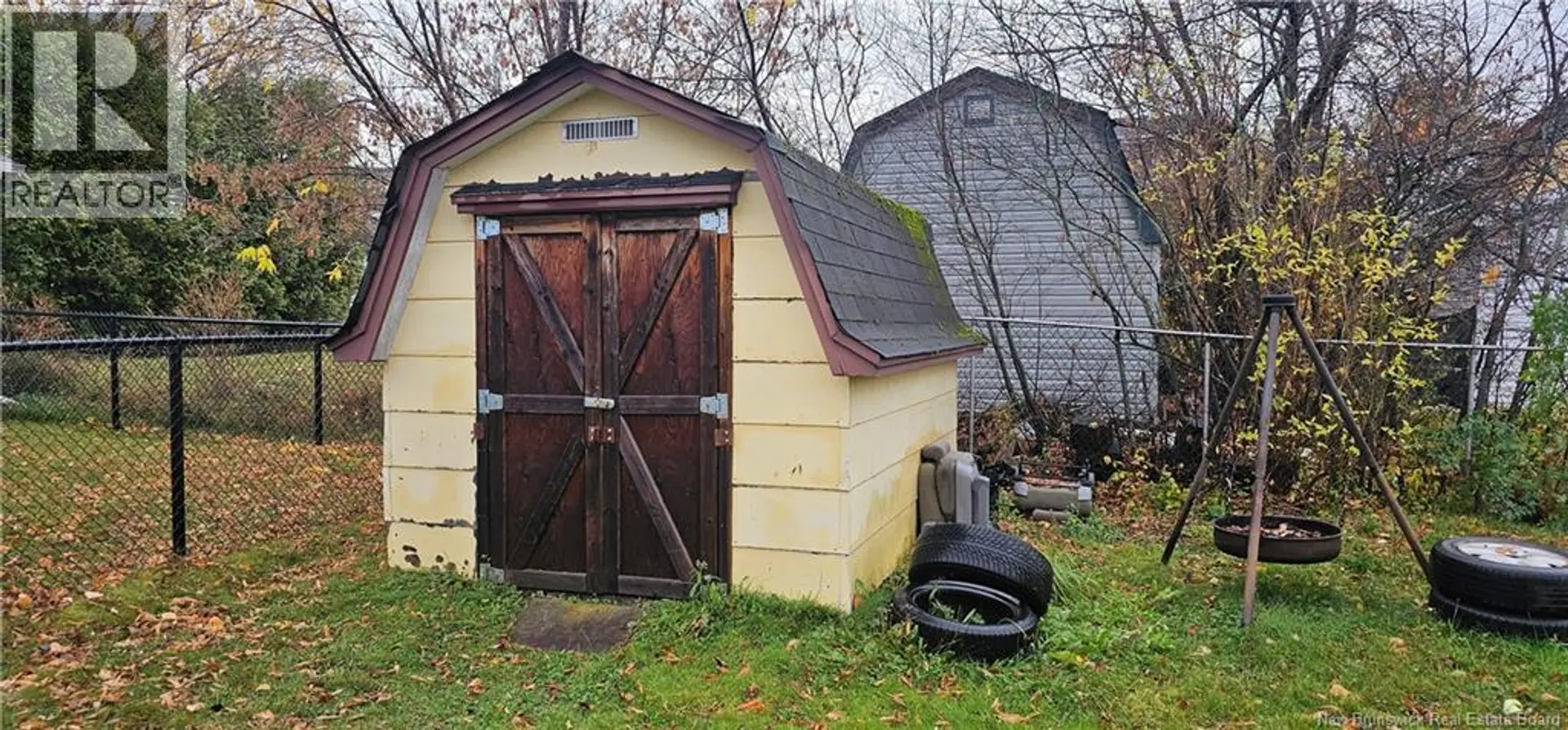 118 SPRUCE STREET - Image 15
