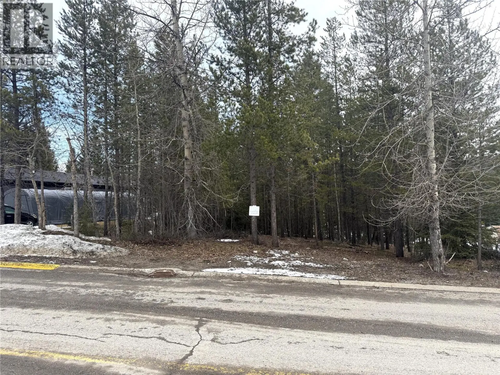 Property at 18 DARBY CRESCENT, Elkford, BC