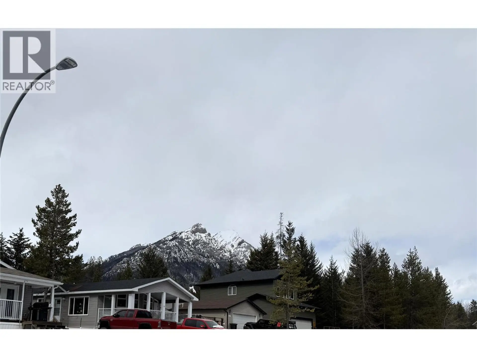 Property at 18 DARBY CRESCENT, Elkford, BC